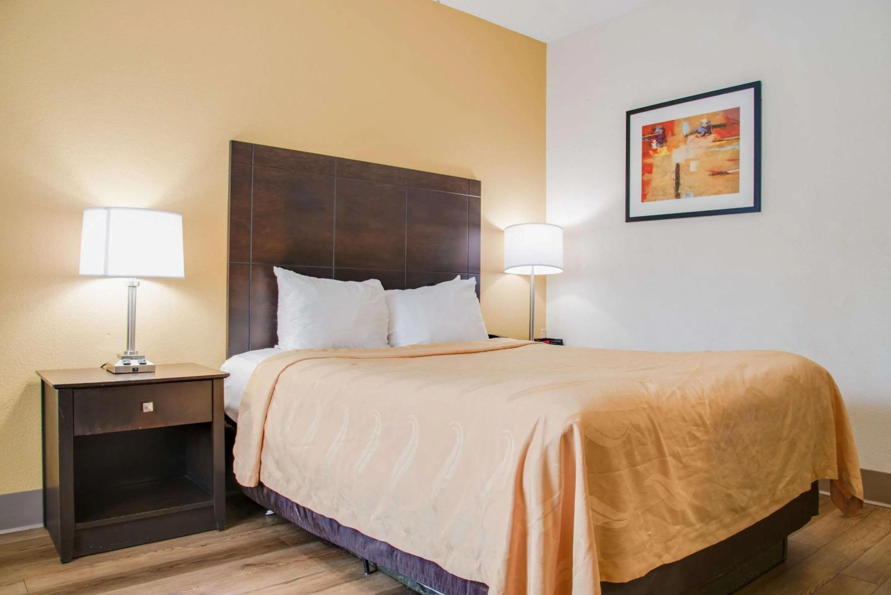 Bedroom, Bed in Quality Inn & Suites Aiken East