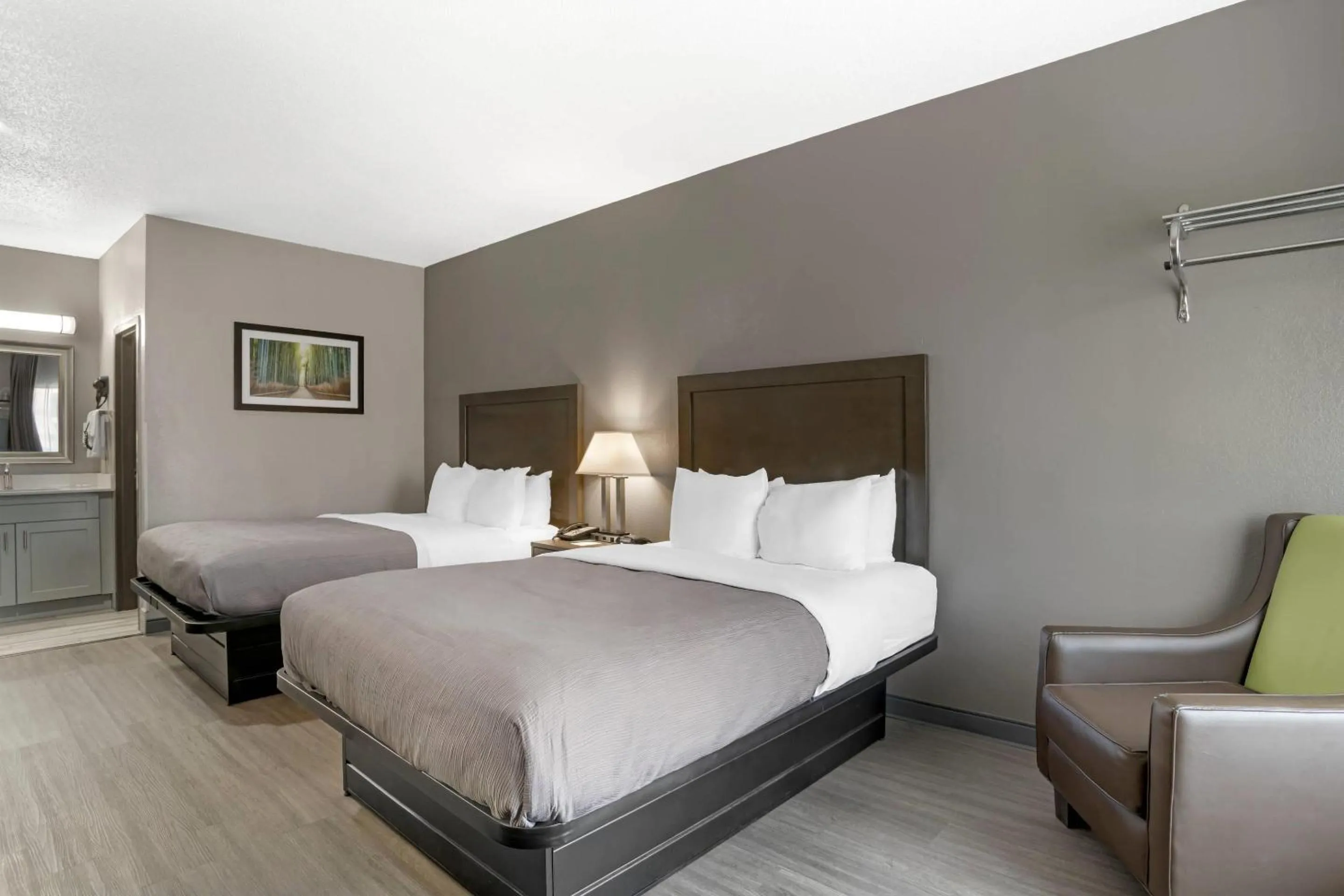 Bedroom, Bed in Quality Inn Simpsonville-Greenville