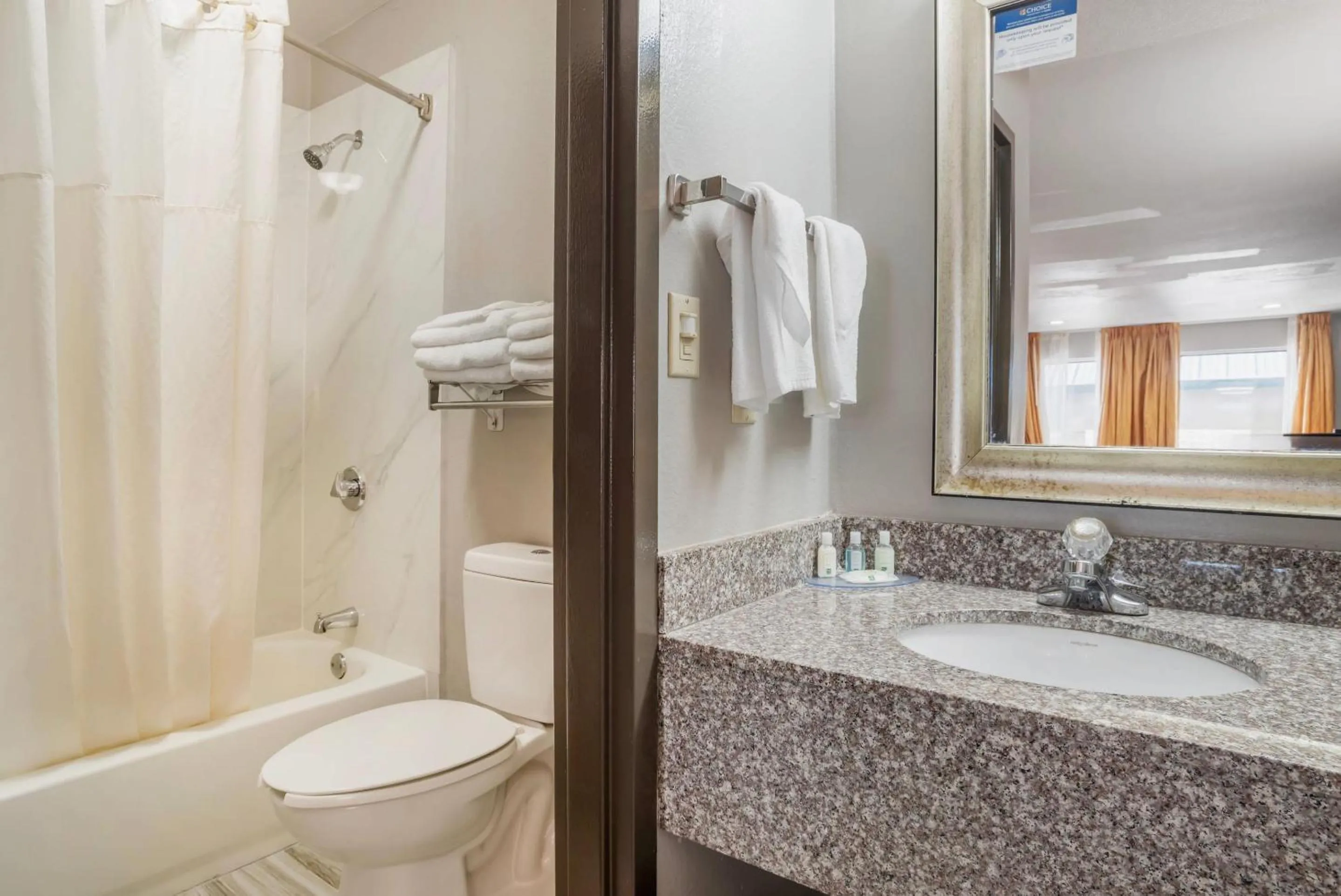 Bedroom in Quality Inn Simpsonville-Greenville