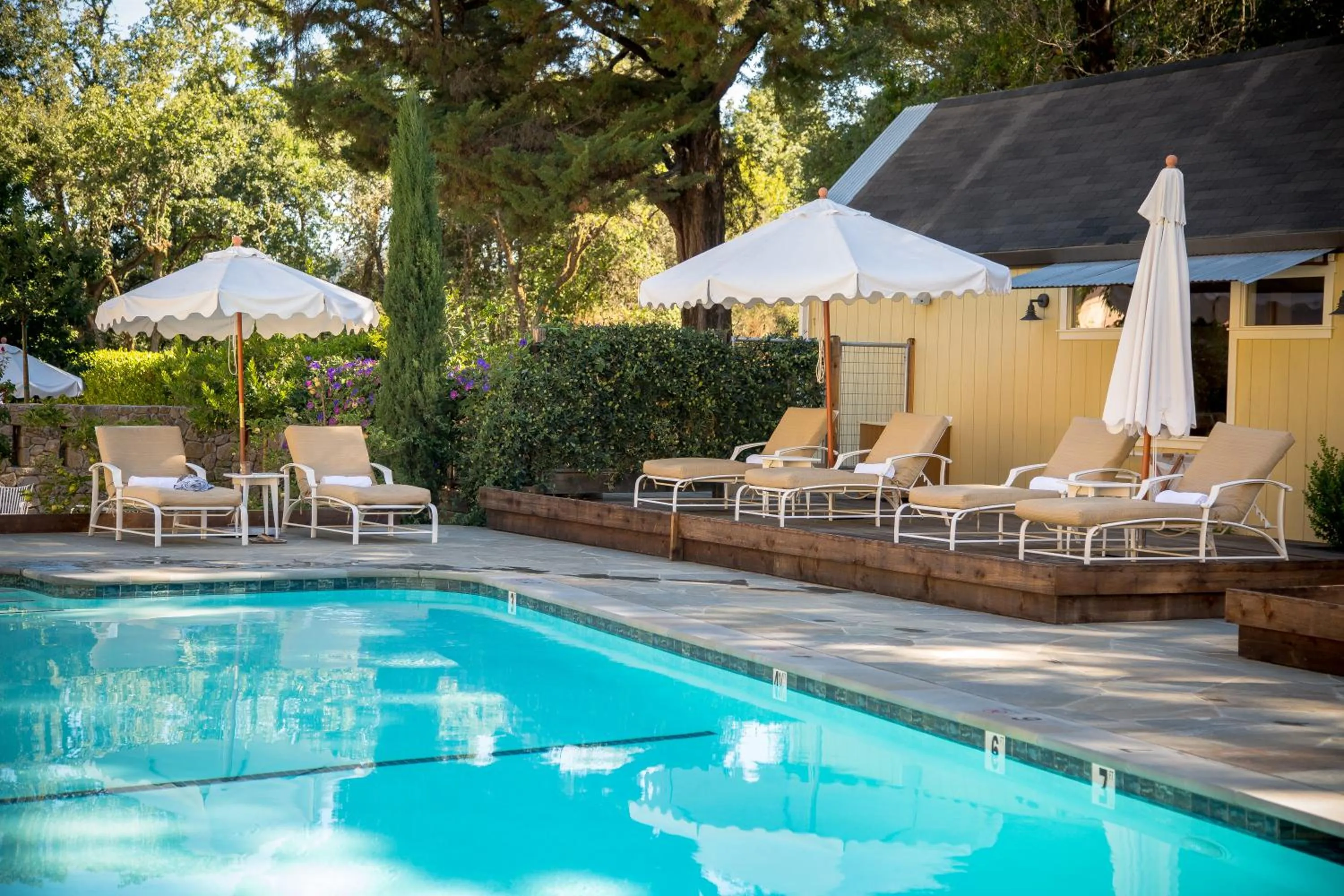 Swimming pool in Farmhouse Inn