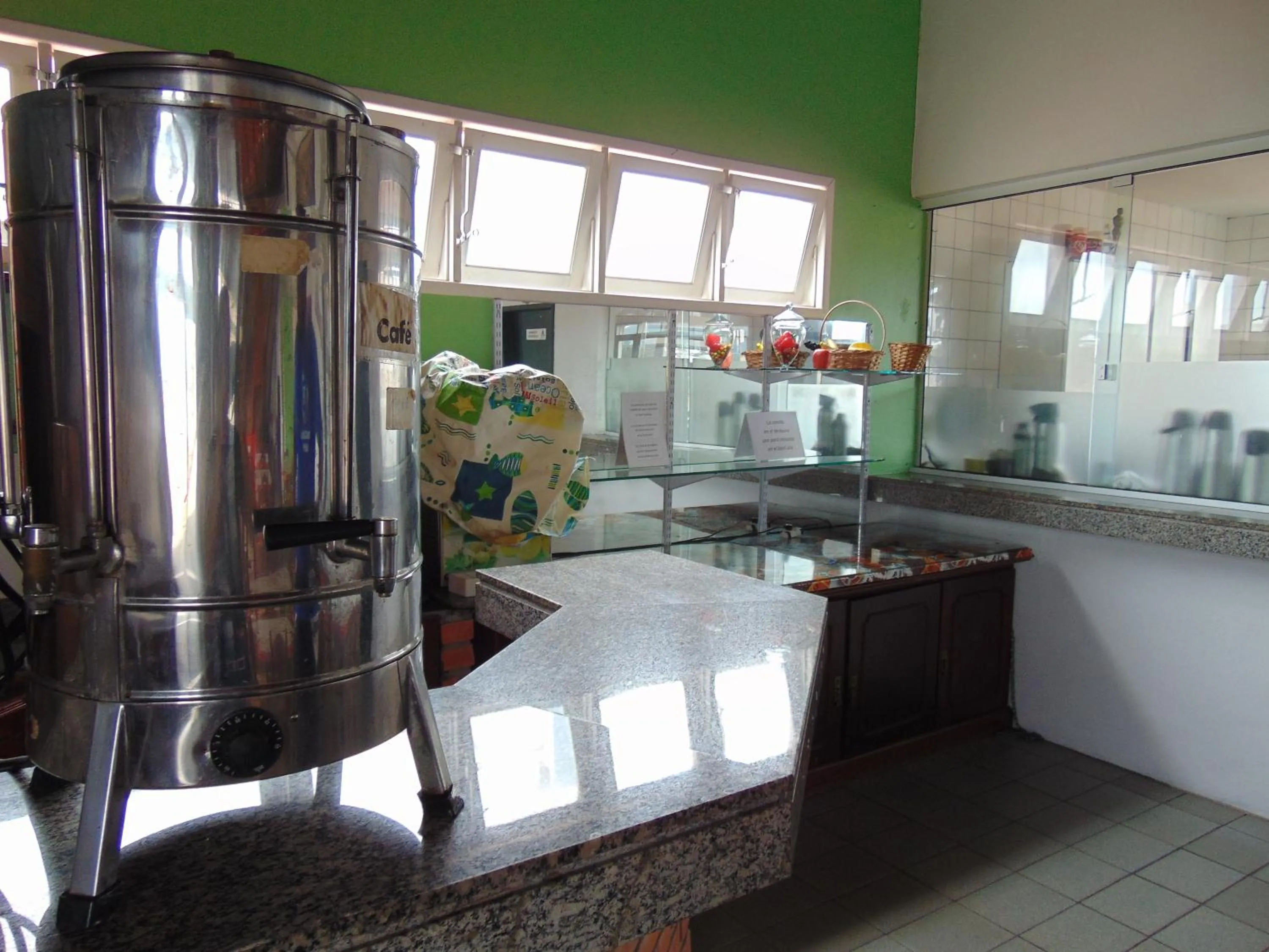 BBQ facilities in Hostel Canasvieiras