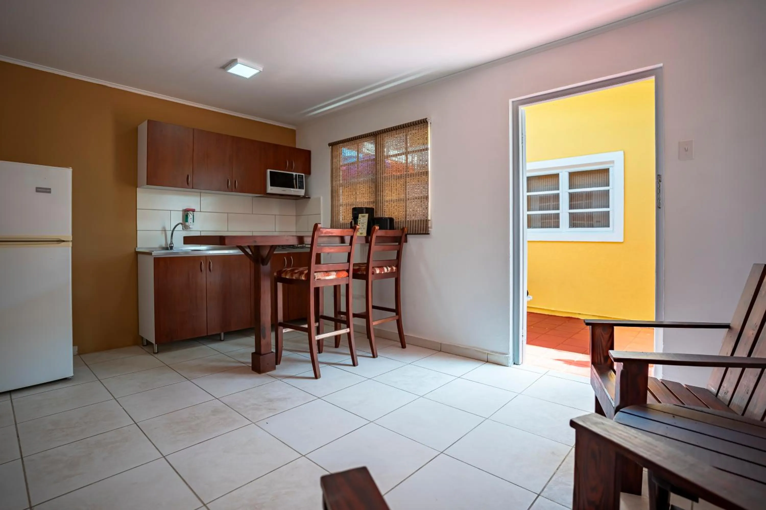 Kitchen or kitchenette in Coconut Inn