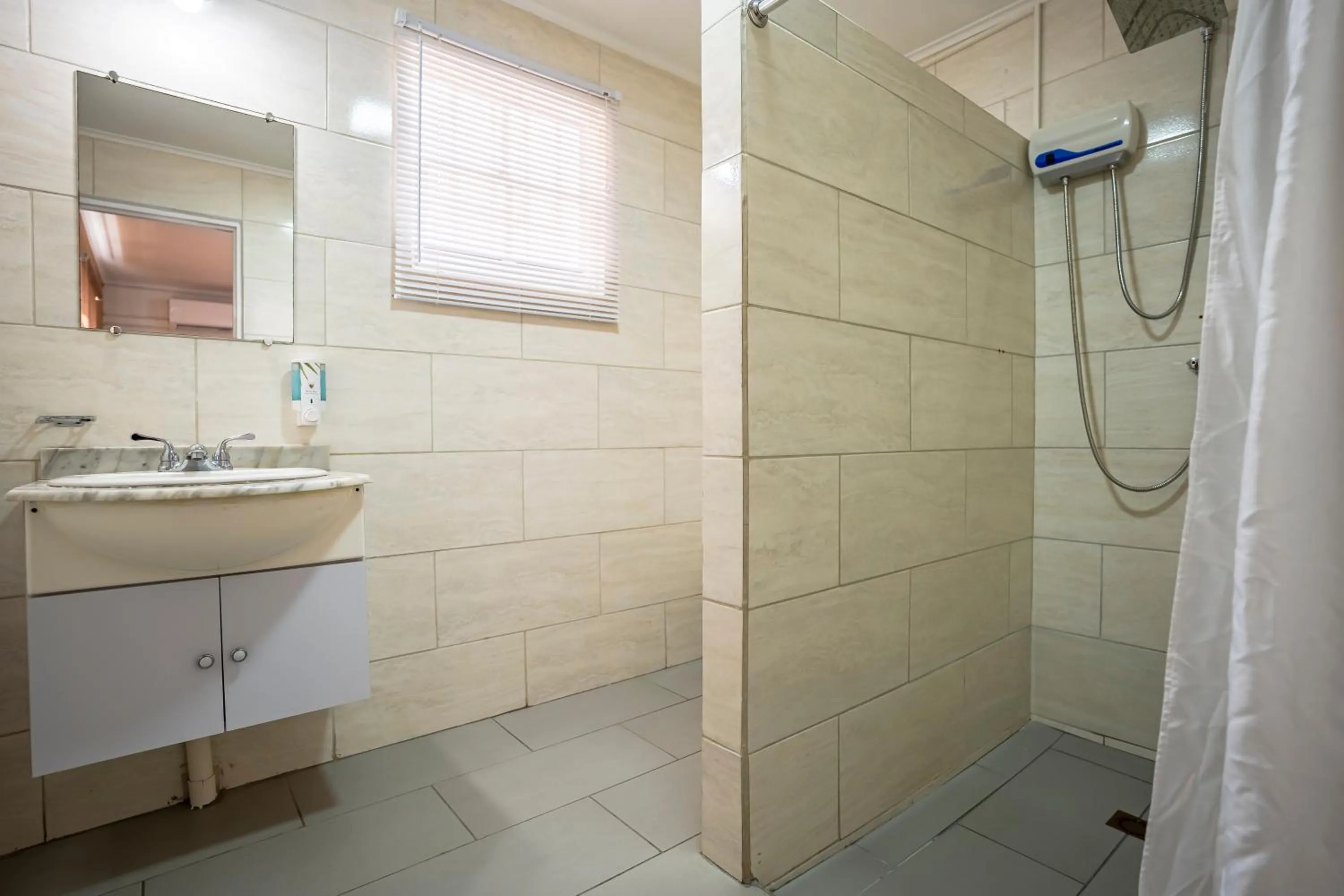 Shower in Coconut Inn