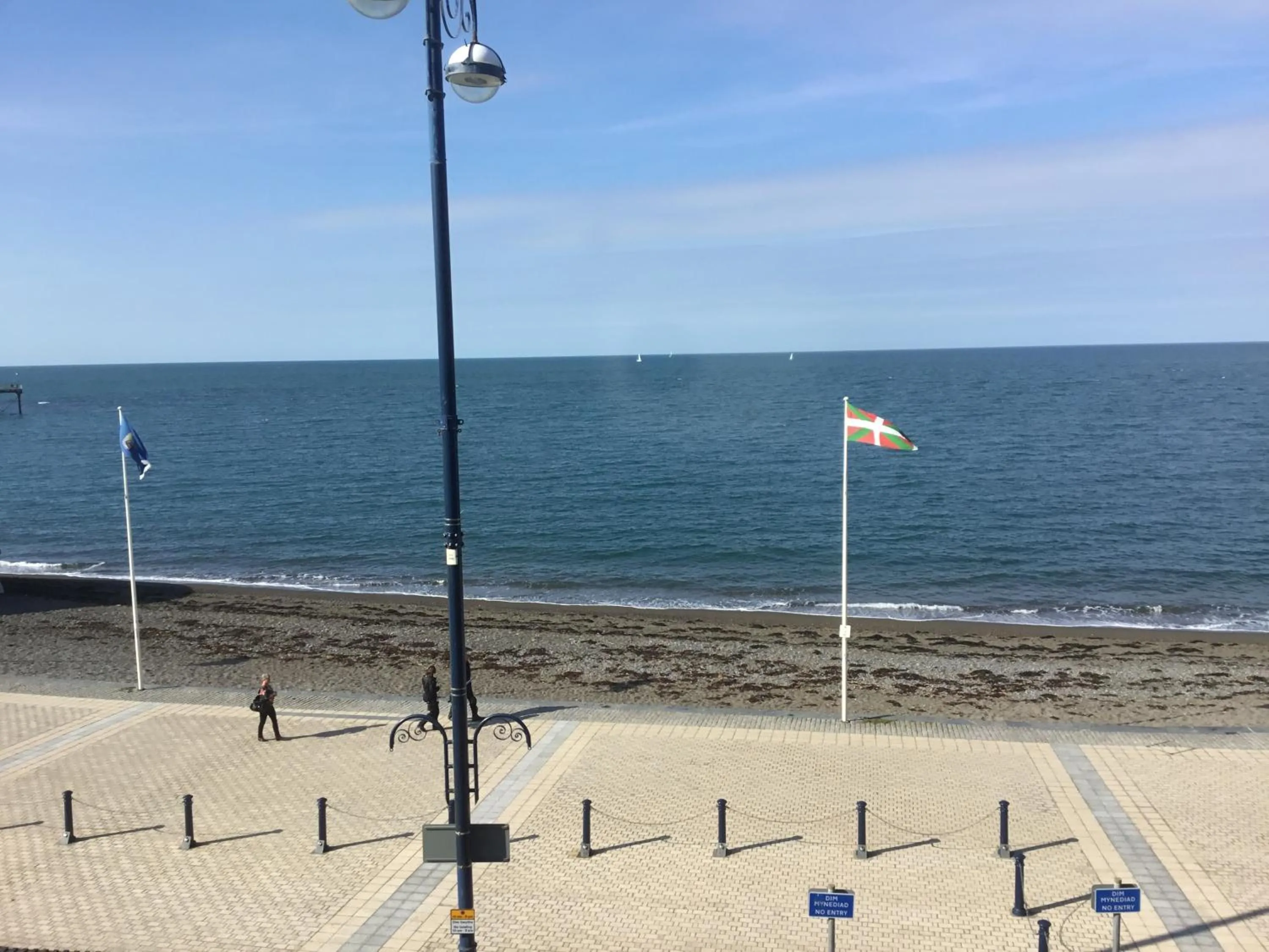 Beach in Helmsman Guesthouse
