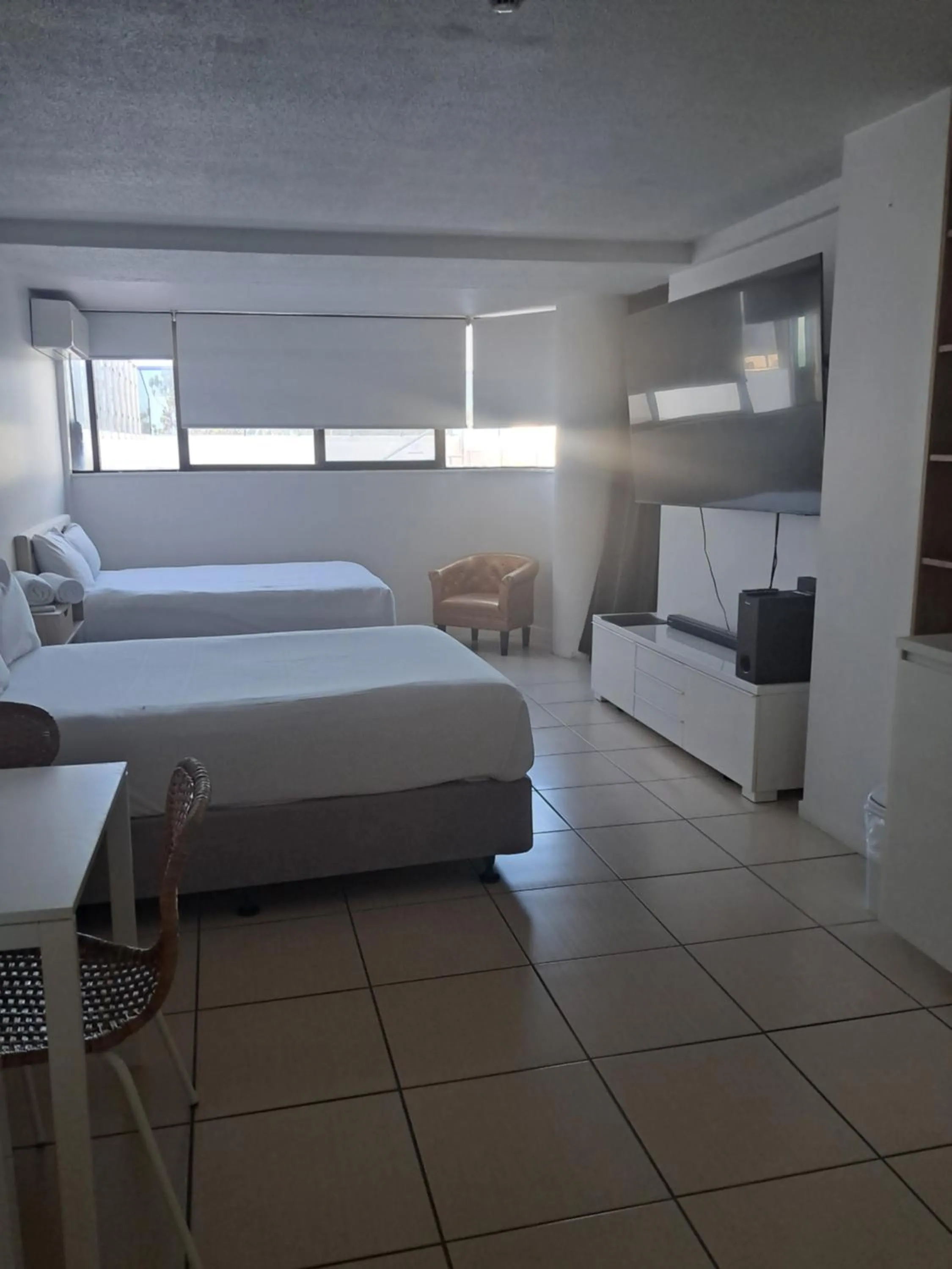 Bedroom, Bed in Bayview Tower