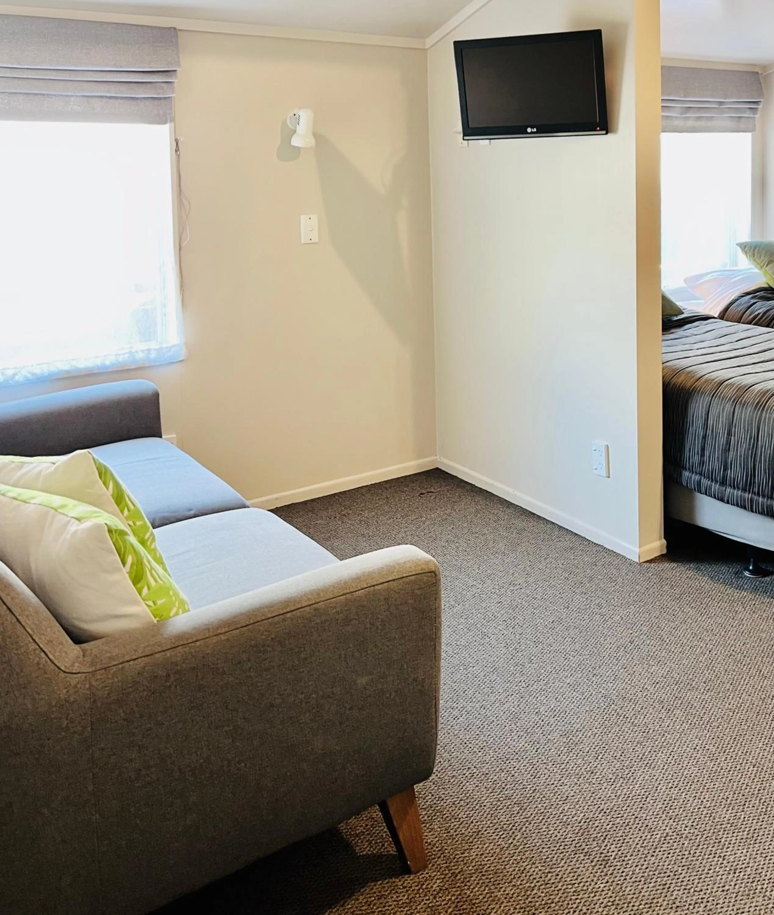 Bed in Seagulls Guesthouse