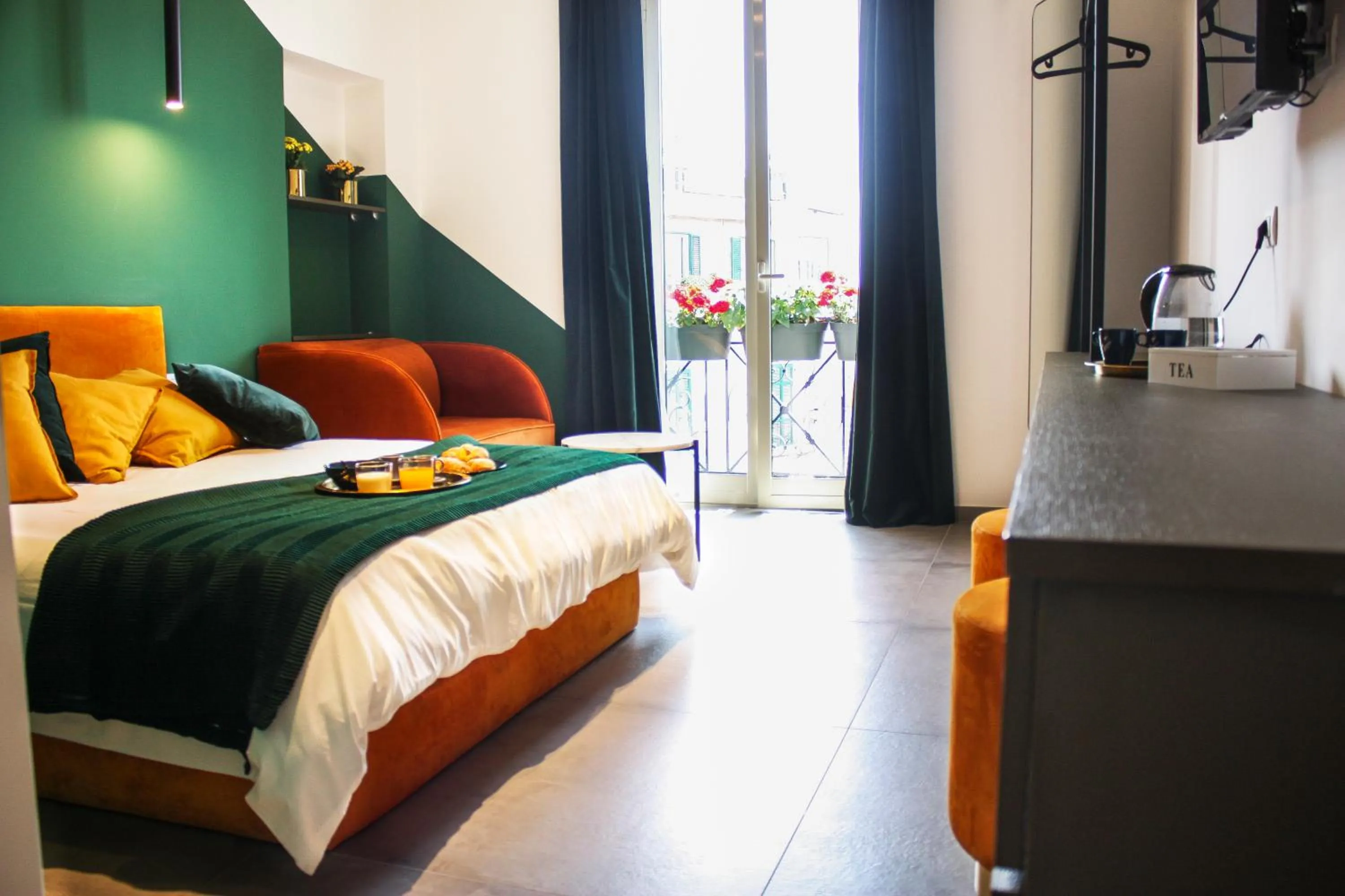 Photo of the whole room, Bed in Nacu 90