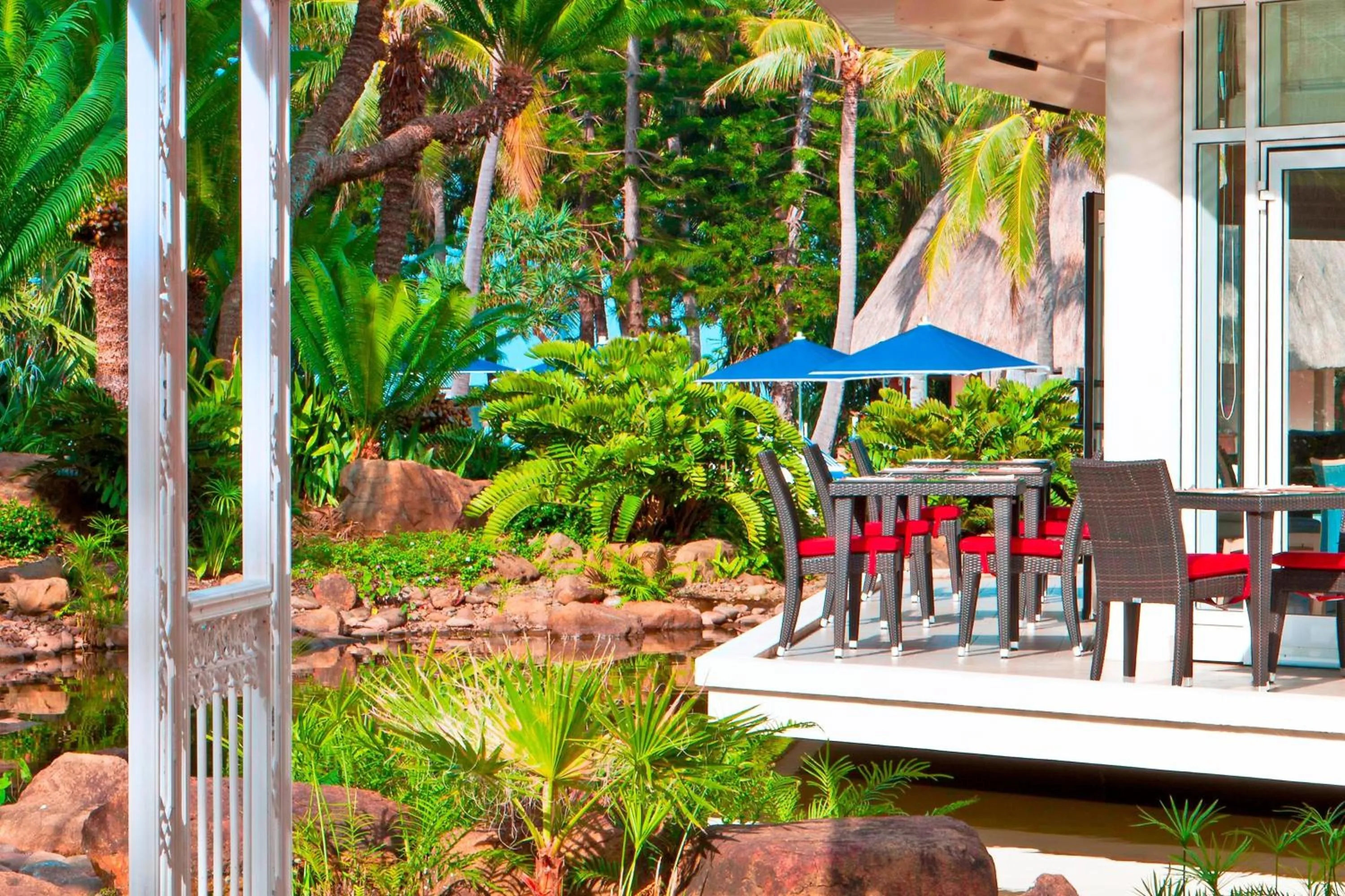 Restaurant/places to eat in Le Méridien Nouméa Resort & Spa