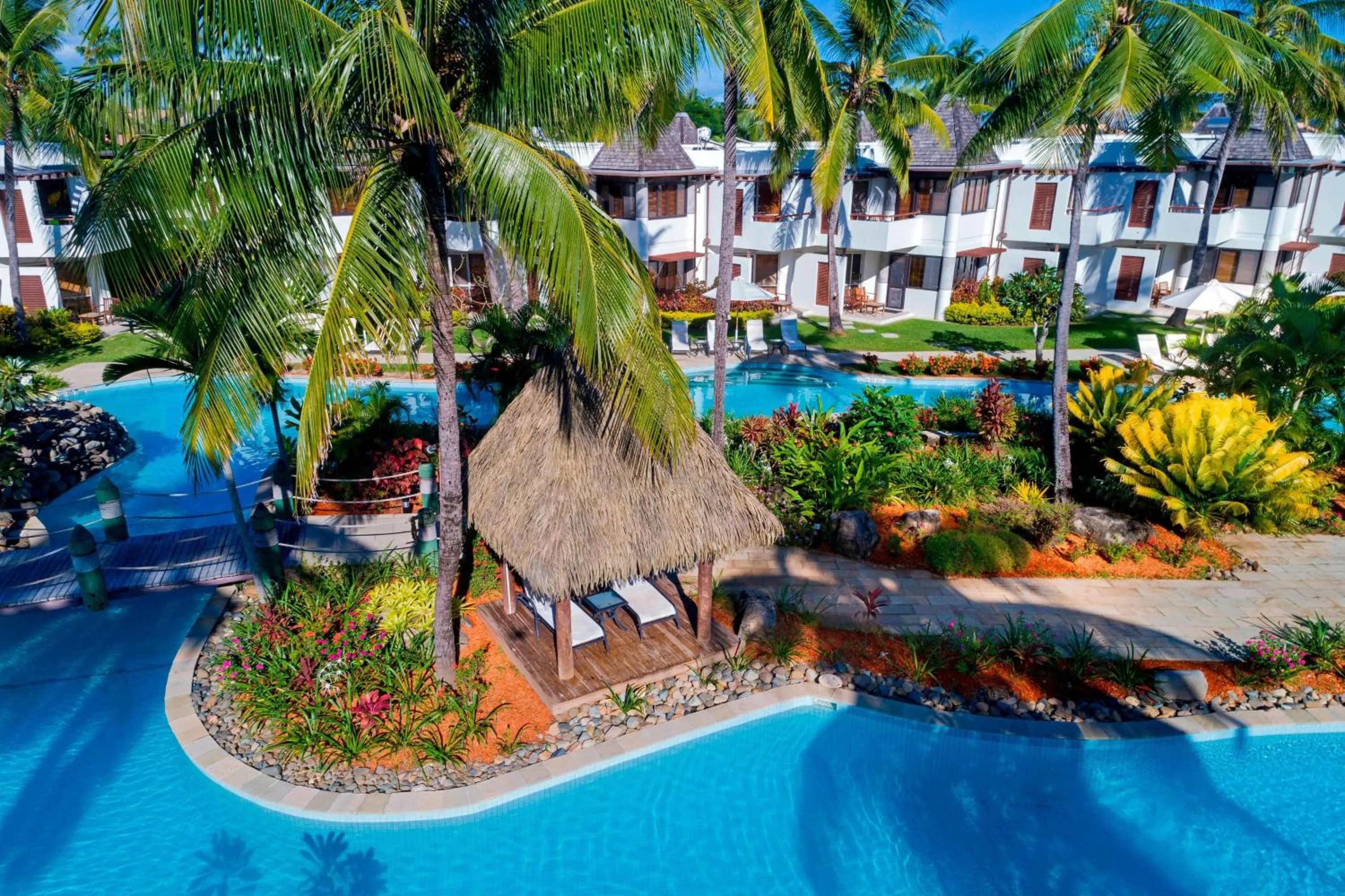 Swimming pool in Sheraton Denarau Villas