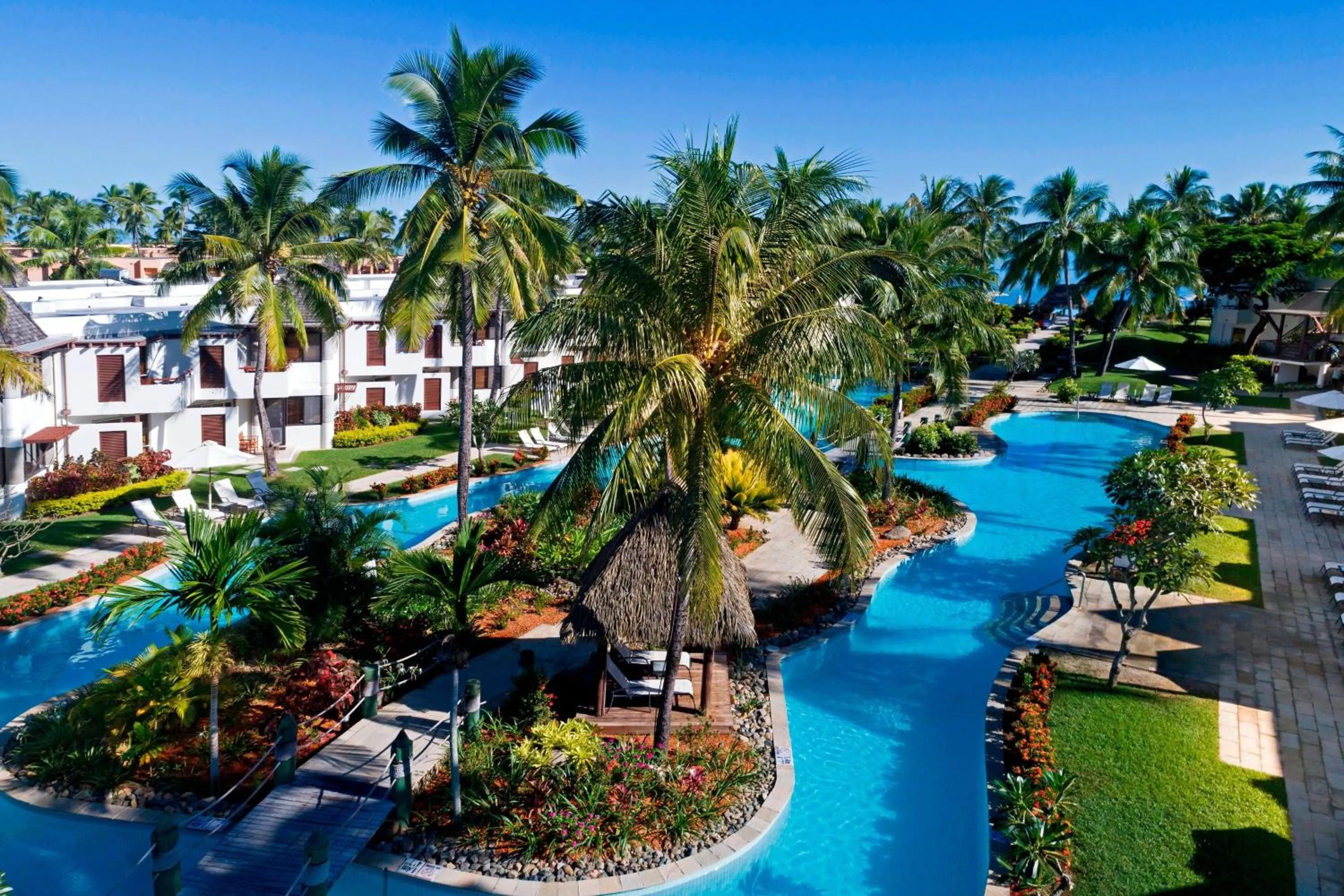 Property building in Sheraton Denarau Villas