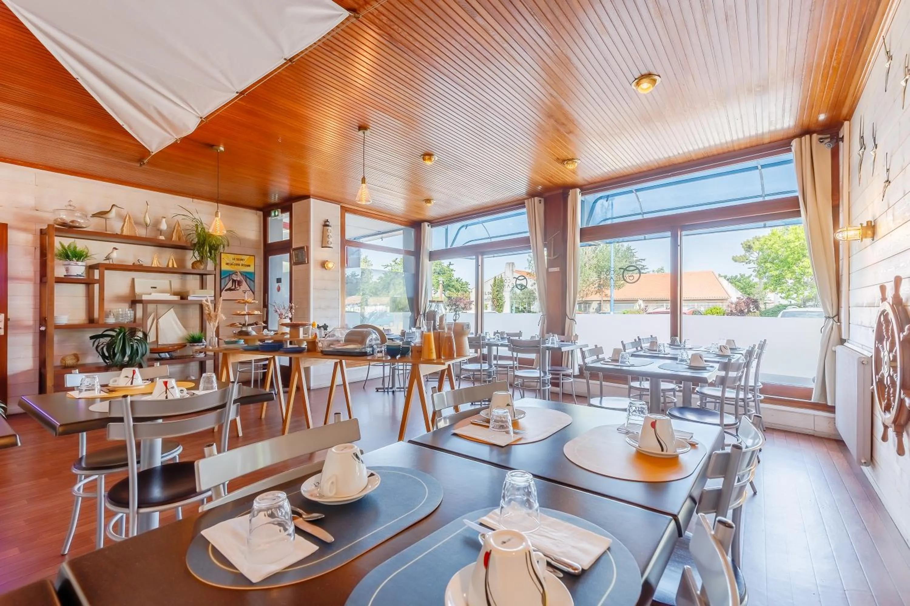 Breakfast in Hotel La Cote Oceane - Saint Jean de Monts