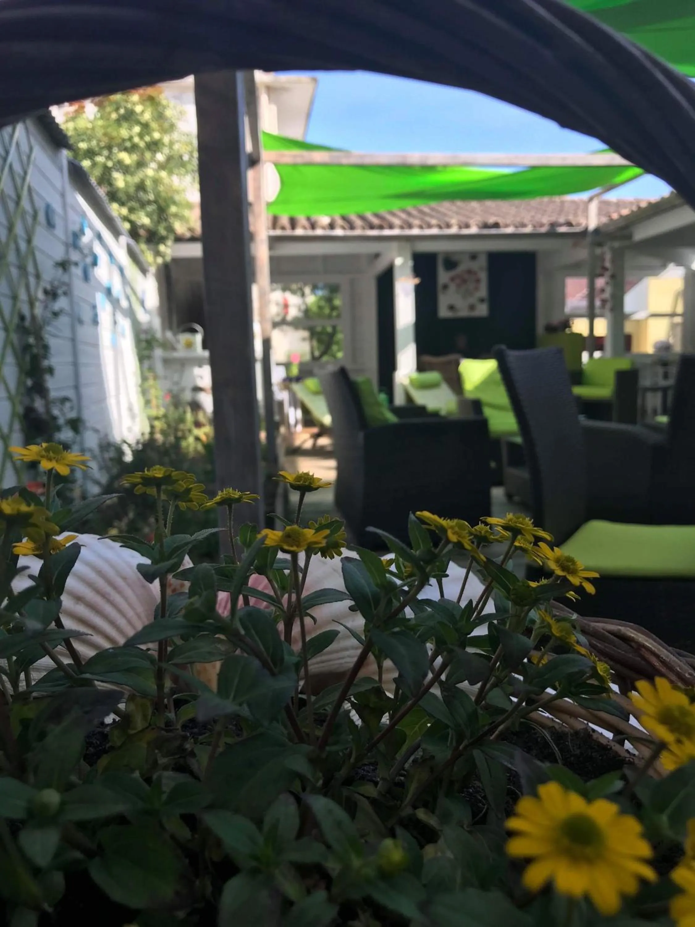 Patio in Hotel La Cote Oceane- Bureau- 250 m plage