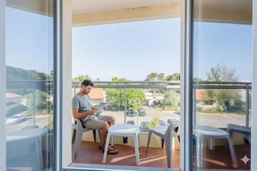 Balcony/Terrace in Hotel La Cote Oceane - Saint Jean de Monts