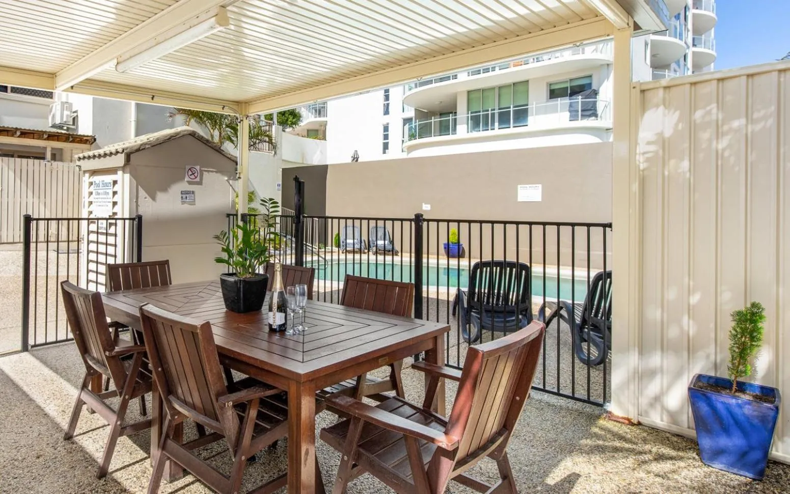 Swimming pool in Paradis Pacifique