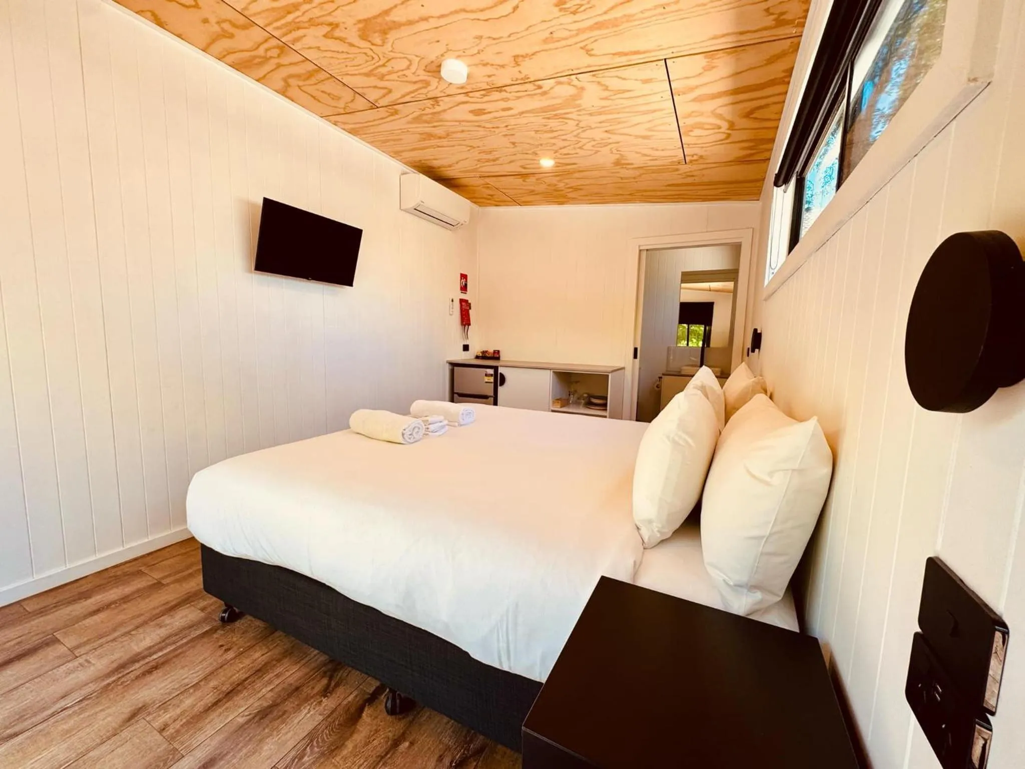 Bed in Big4 Kryal Castle Holiday Park Ballarat