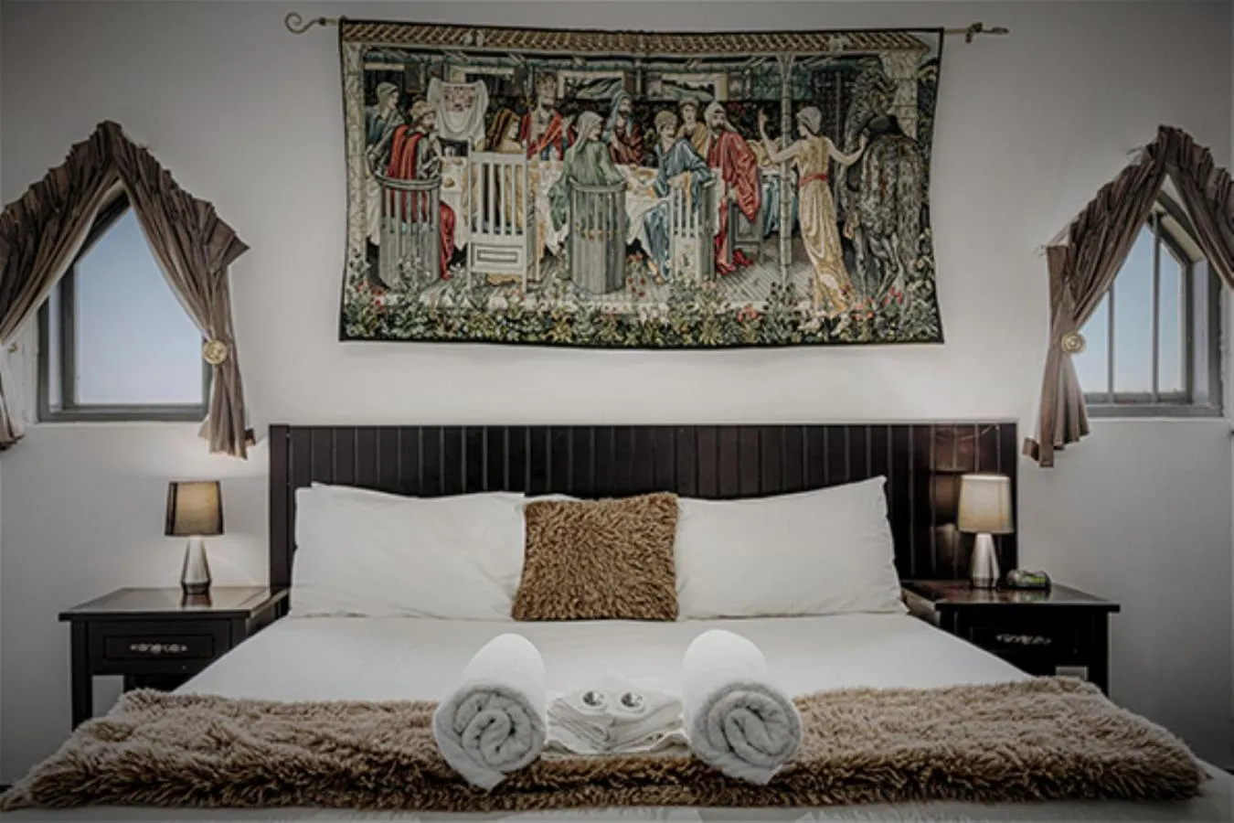 Bed in Big4 Kryal Castle Holiday Park Ballarat