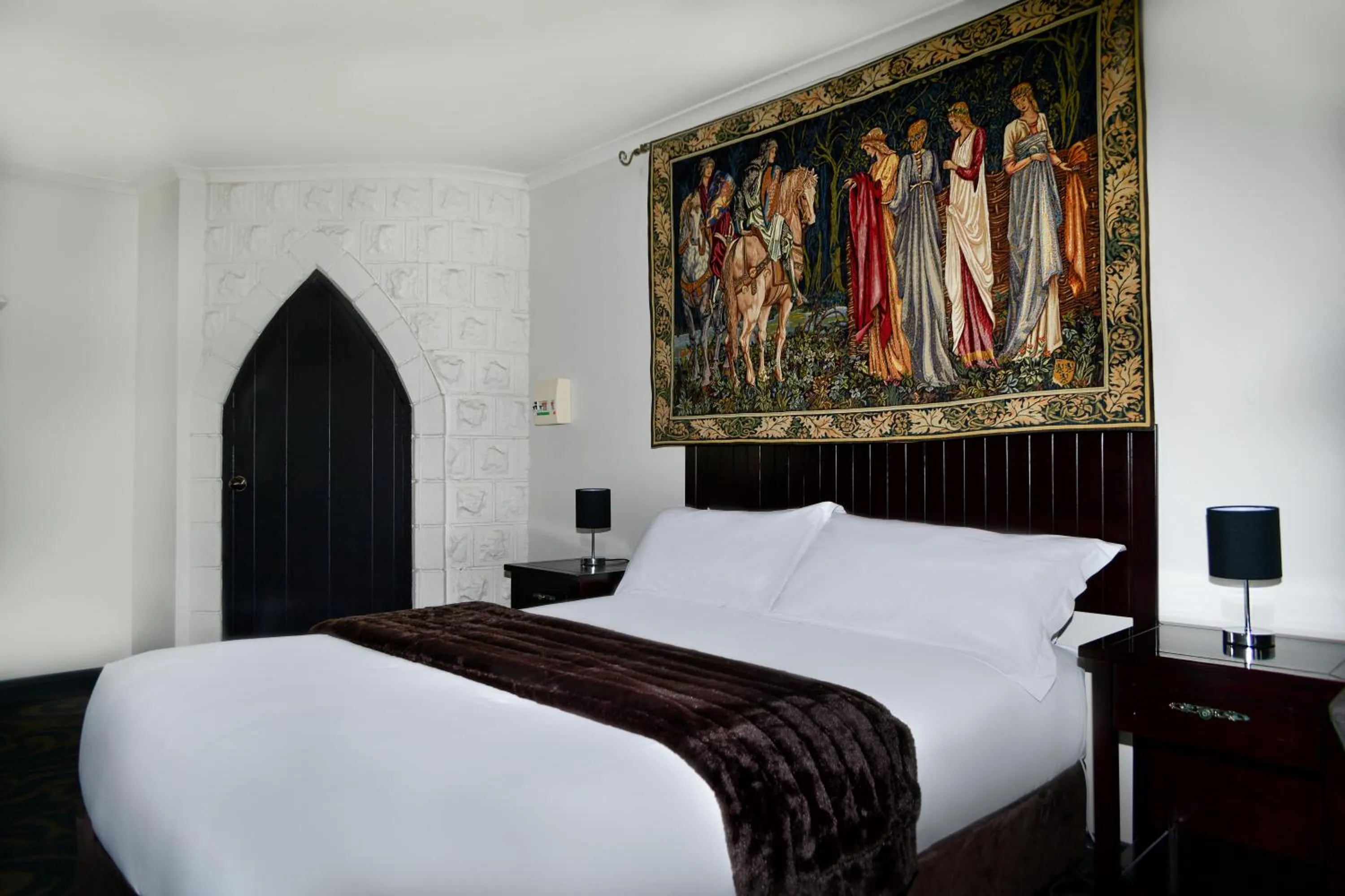 Bed in Big4 Kryal Castle Holiday Park Ballarat