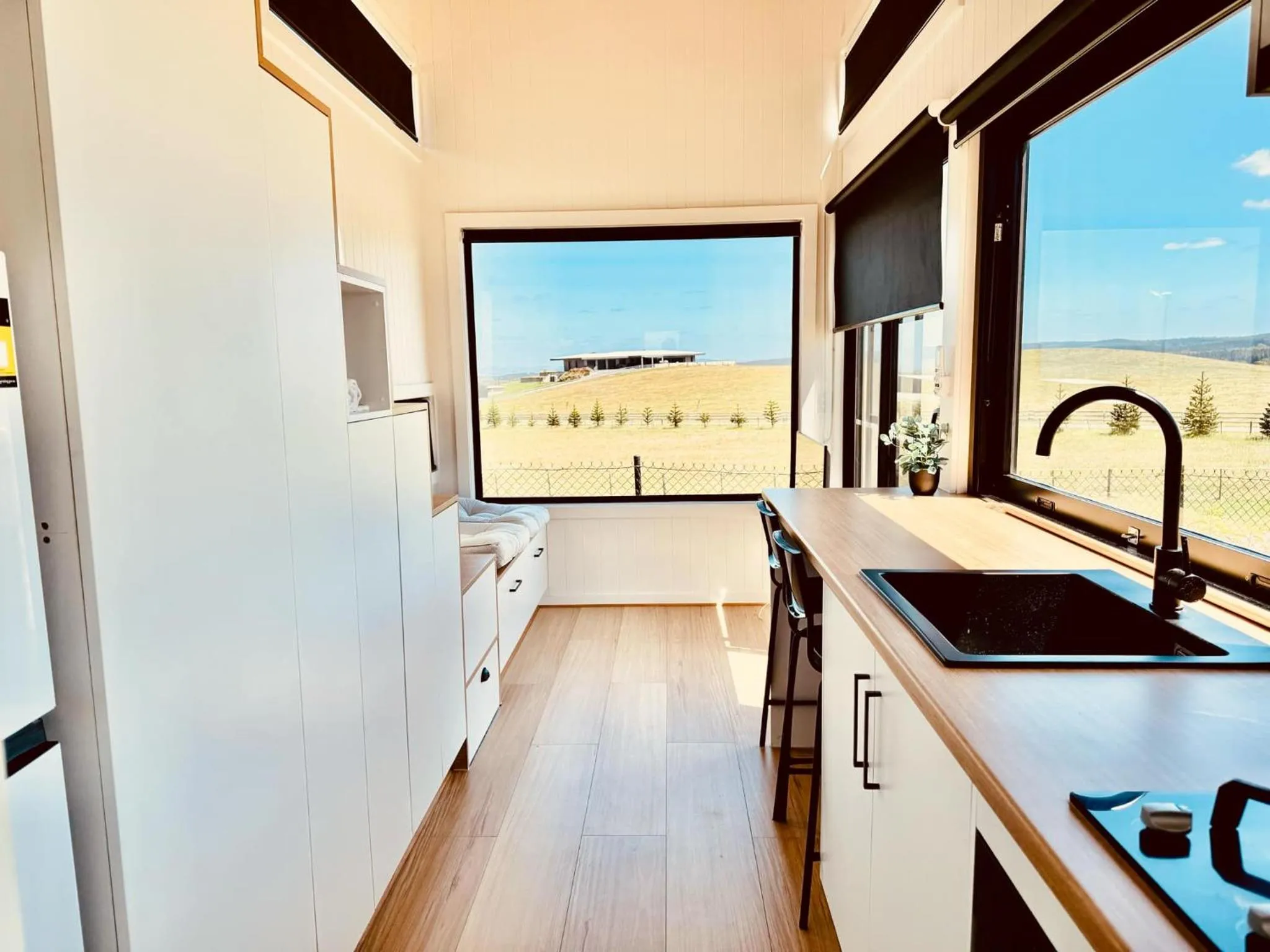 Kitchen or kitchenette in Big4 Kryal Castle Holiday Park Ballarat