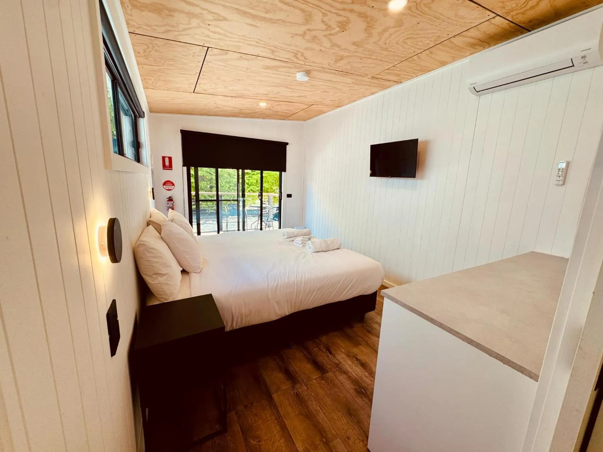 Bed in Big4 Kryal Castle Holiday Park Ballarat