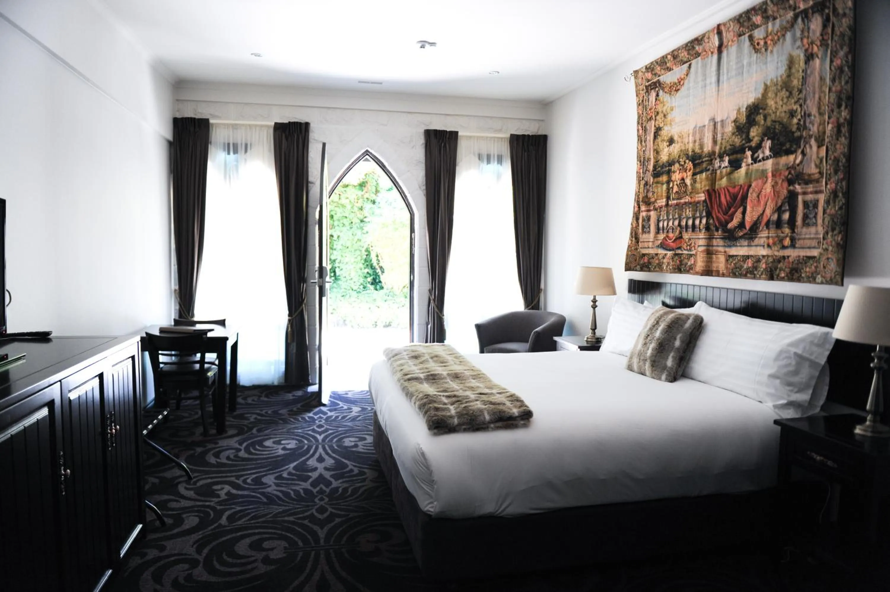 Bed in Big4 Kryal Castle Holiday Park Ballarat