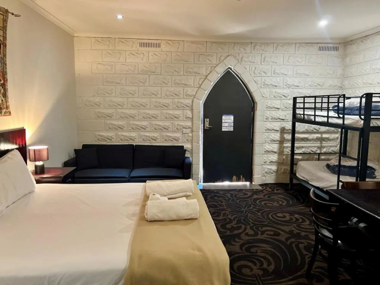 Bed in Big4 Kryal Castle Holiday Park Ballarat