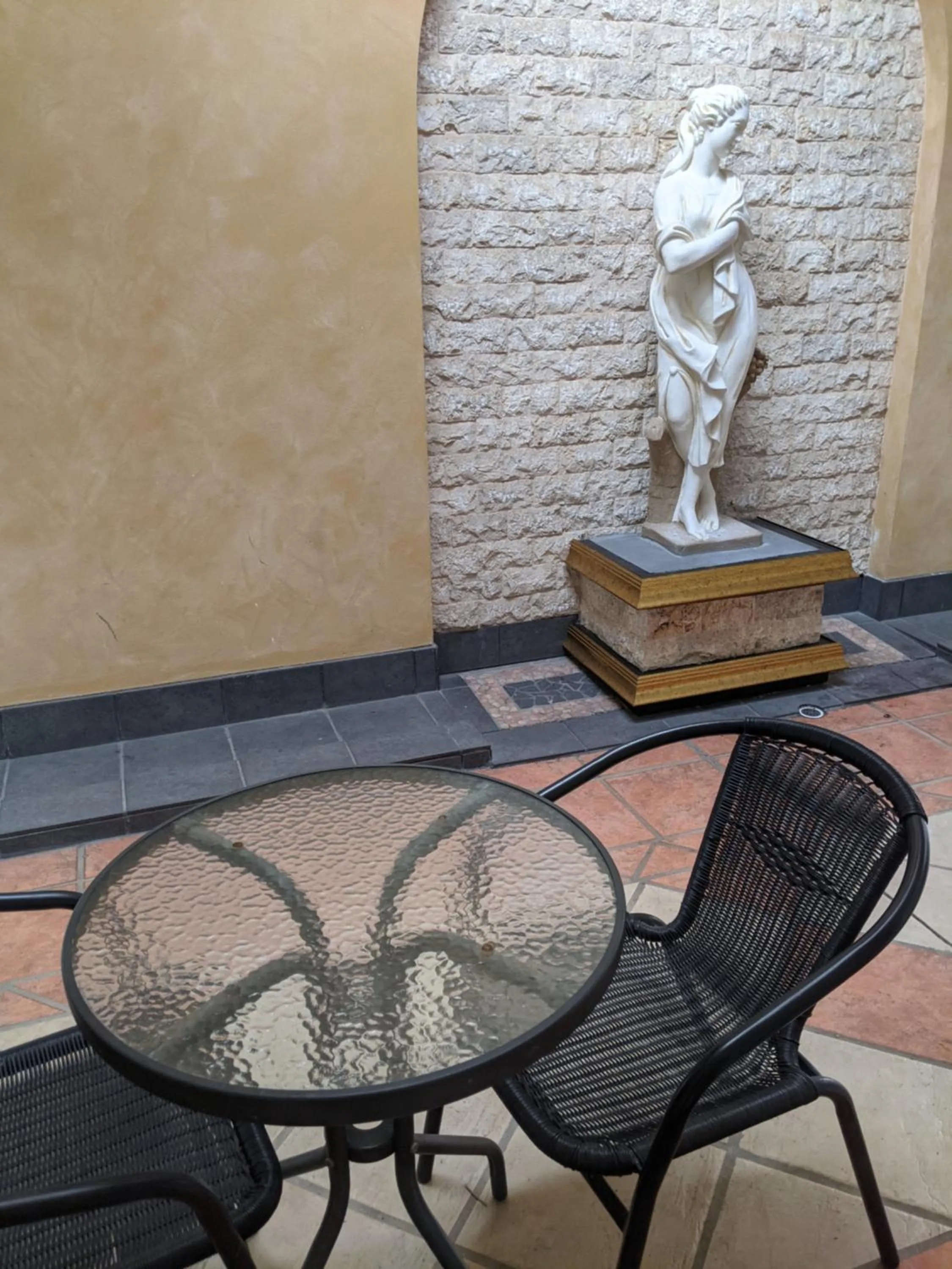 Patio in Ettalong Beach Tourist Resort