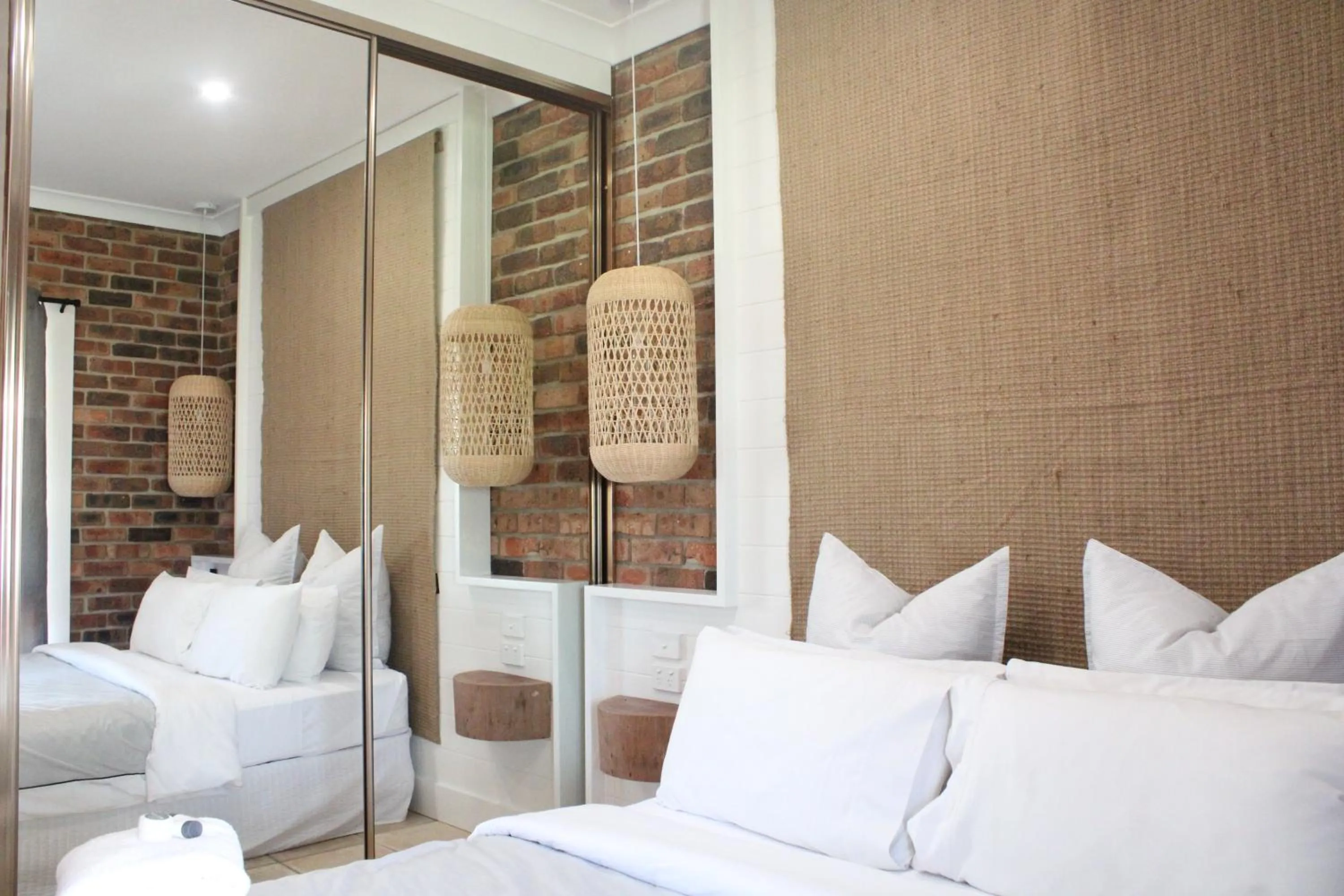 Bed in Ettalong Beach Tourist Resort