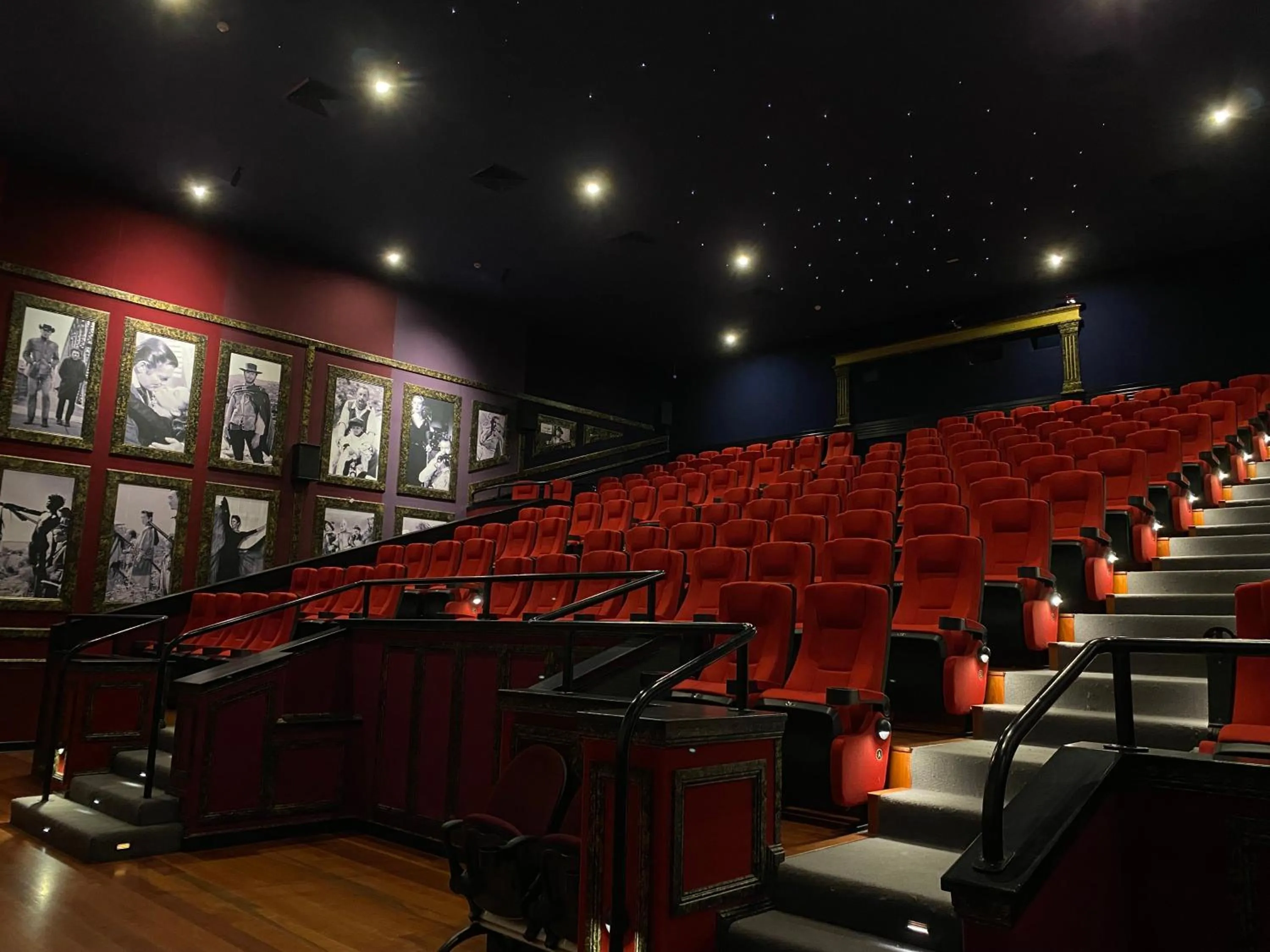 Property building in Ettalong Beach Tourist Resort