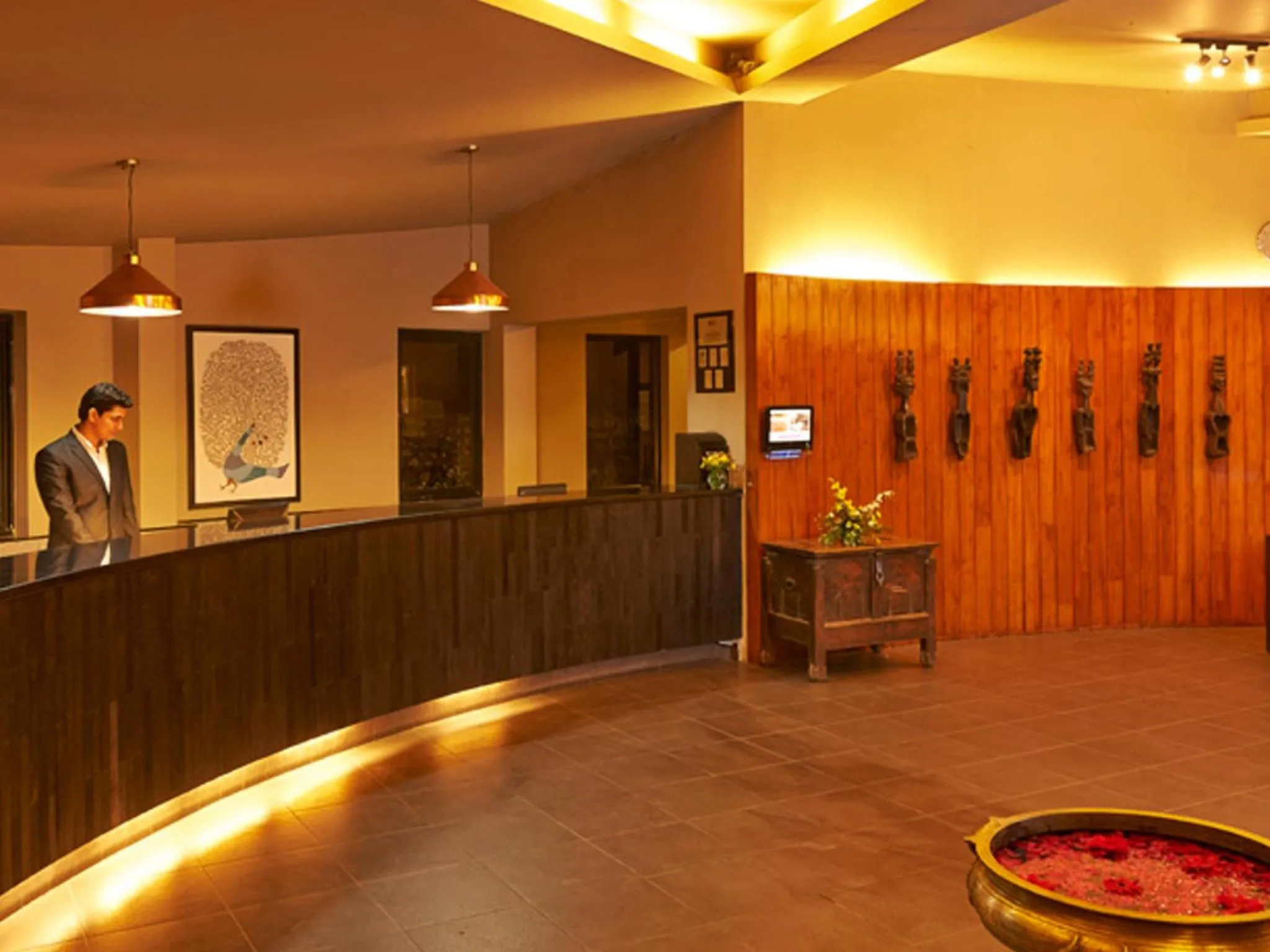 Staff in Club Mahindra Corbett