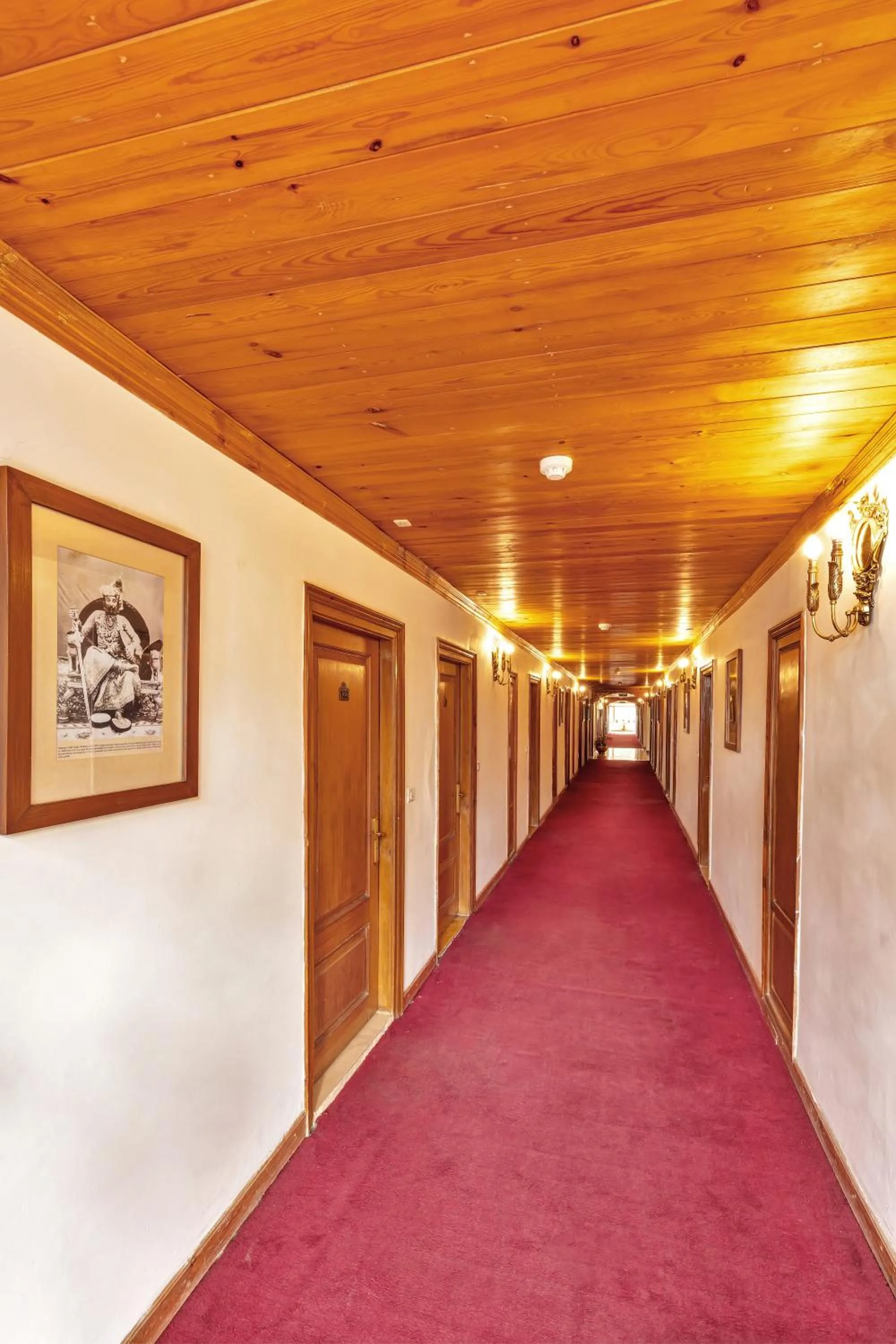 Area and facilities in Club Mahindra Mashobra