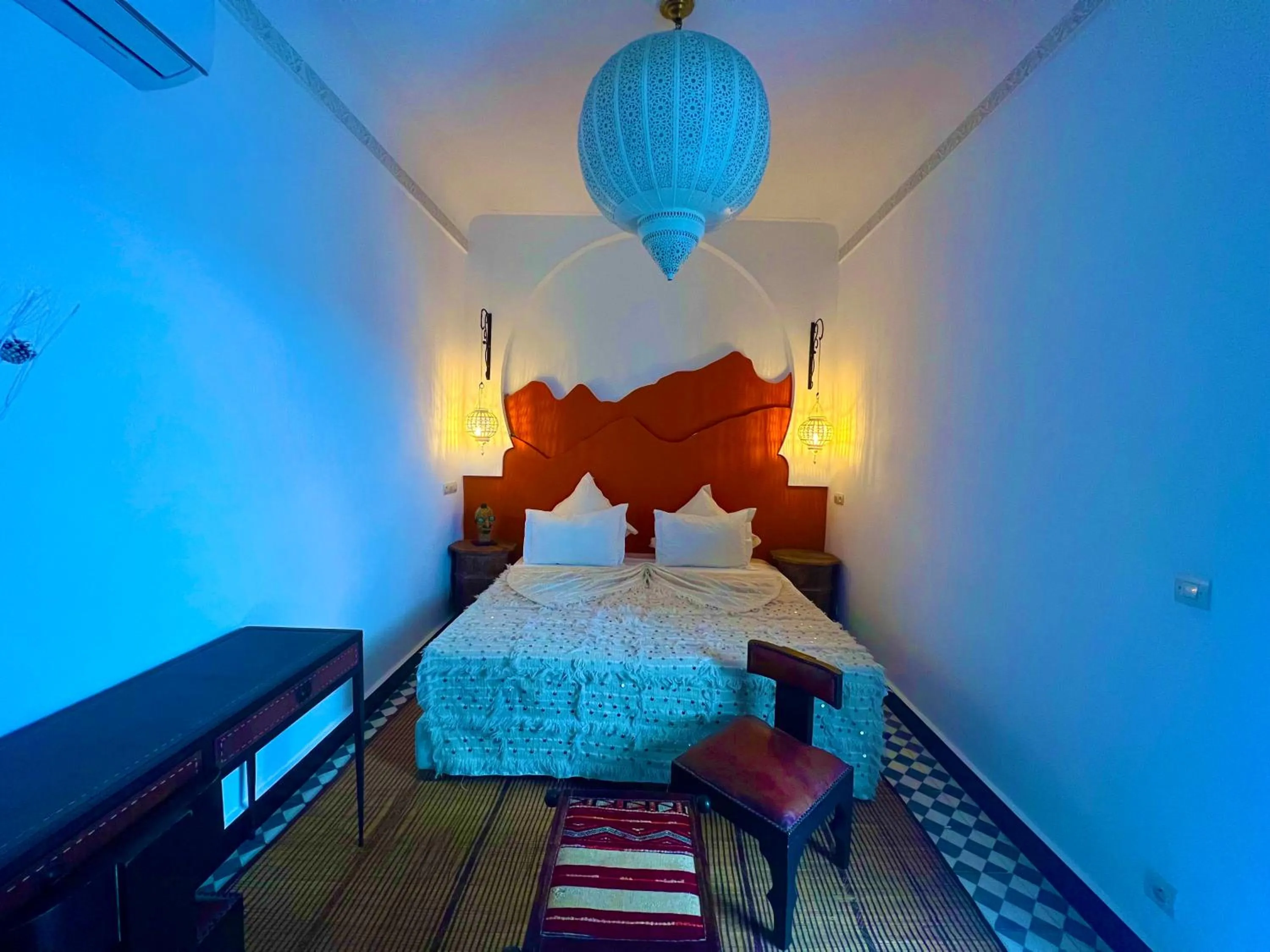 Bed in Riad New Moon