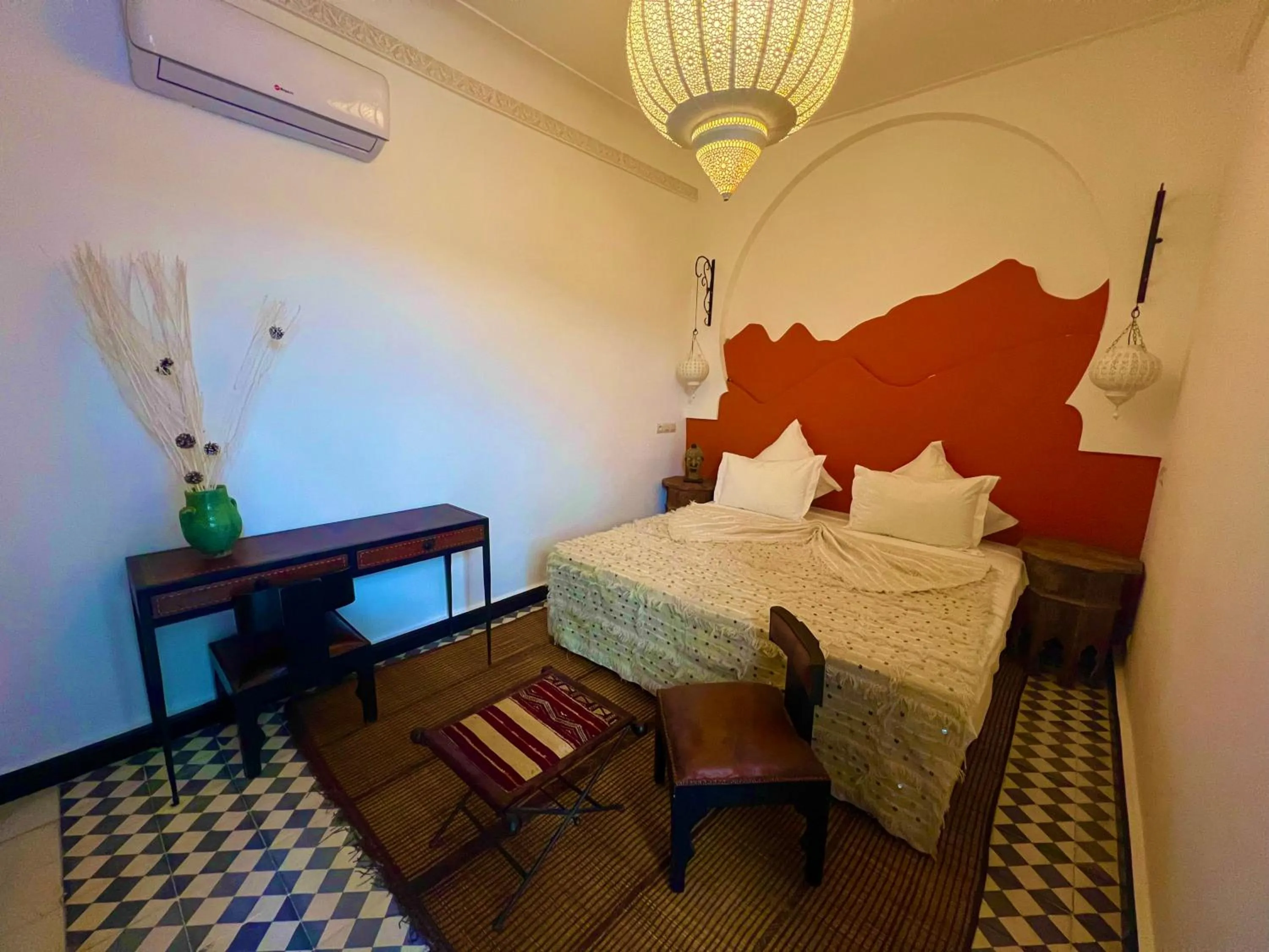 Bed in Riad New Moon