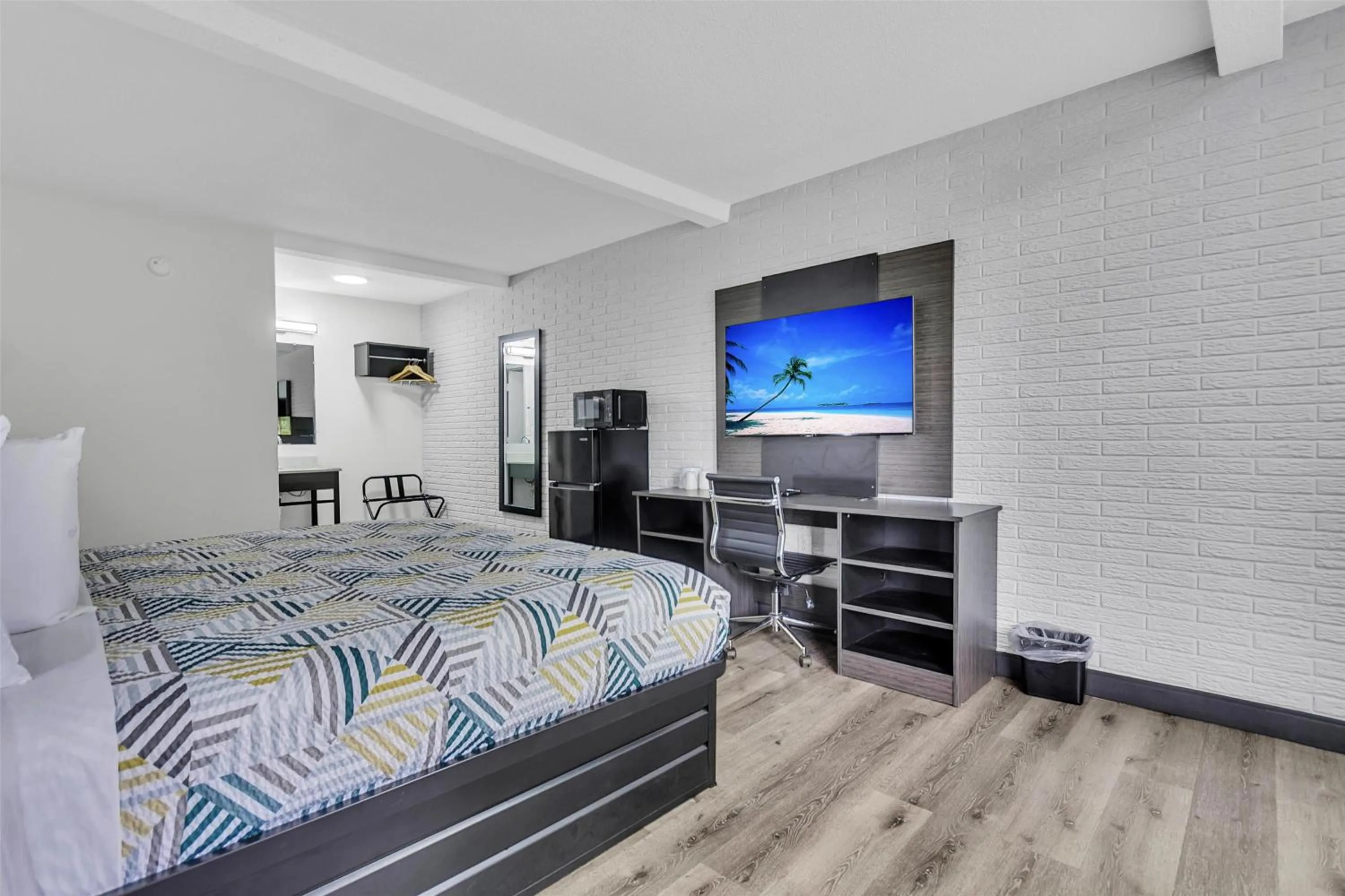 Bedroom, Bed in Motel 6 Summerville, SC Charleston