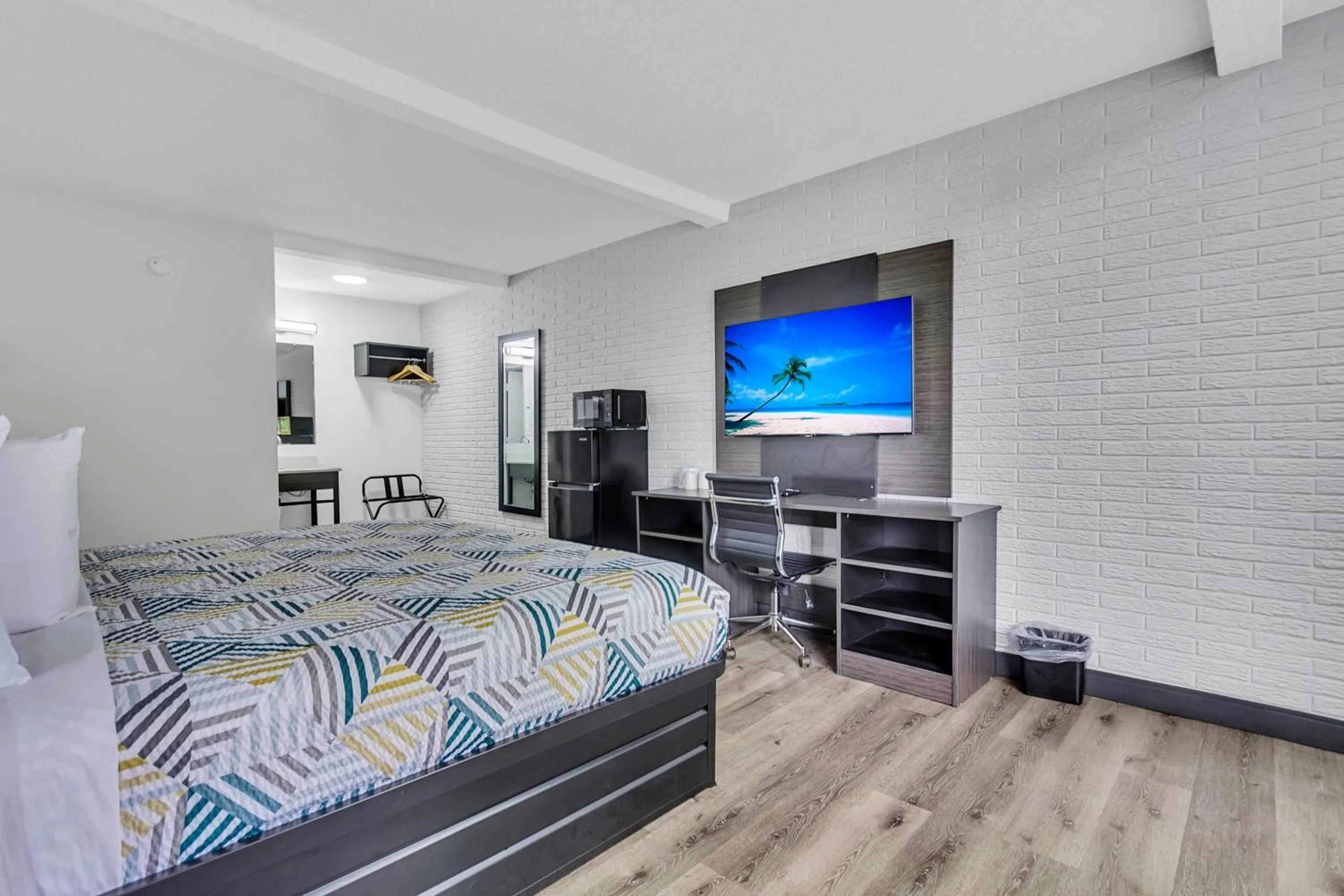 Bedroom, Bed in Motel 6 Summerville, SC Charleston