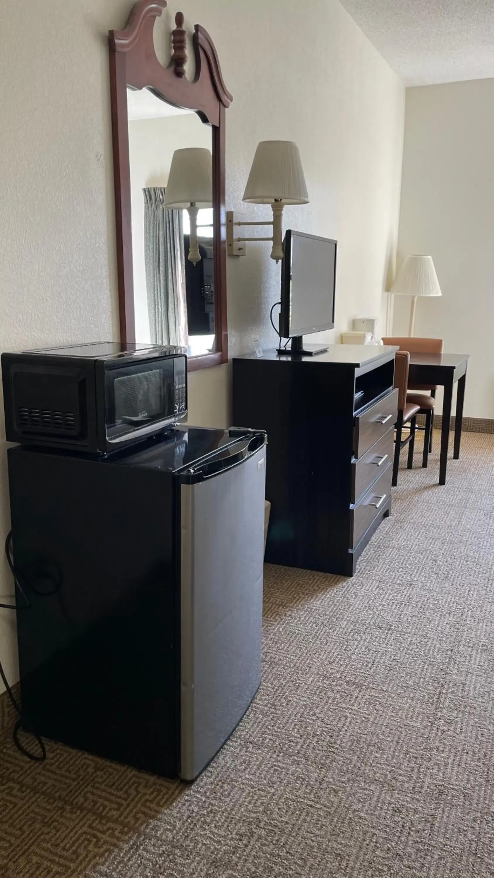 Queen Room with Two Queen Beds and Accessible Tub - Accessible/Non-Smoking in Quality Inn Surfside Myrtle Beach Queen Room with Two Queen Beds and Accessible Tub - Accessible/Non-Smoking in Quality Inn Surfside Myrtle Beach