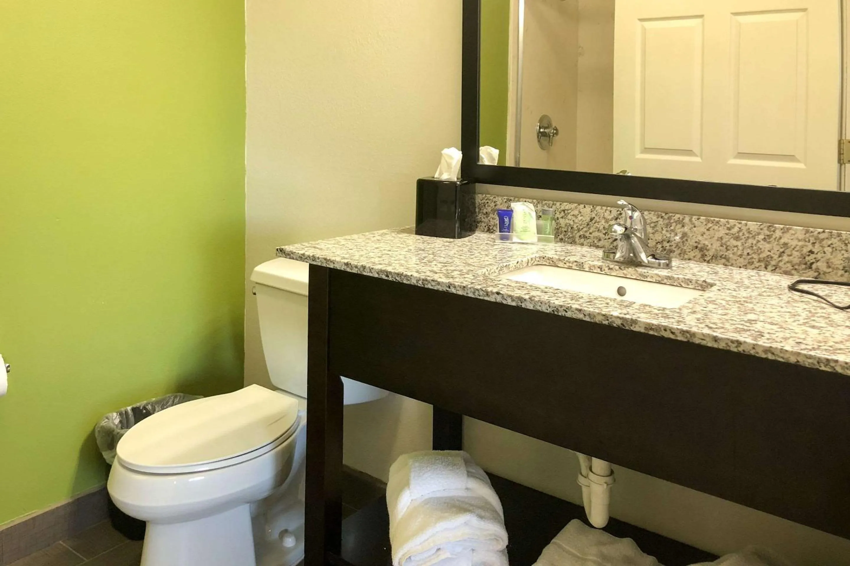 Bathroom in Sleep Inn Hardeeville - I-95