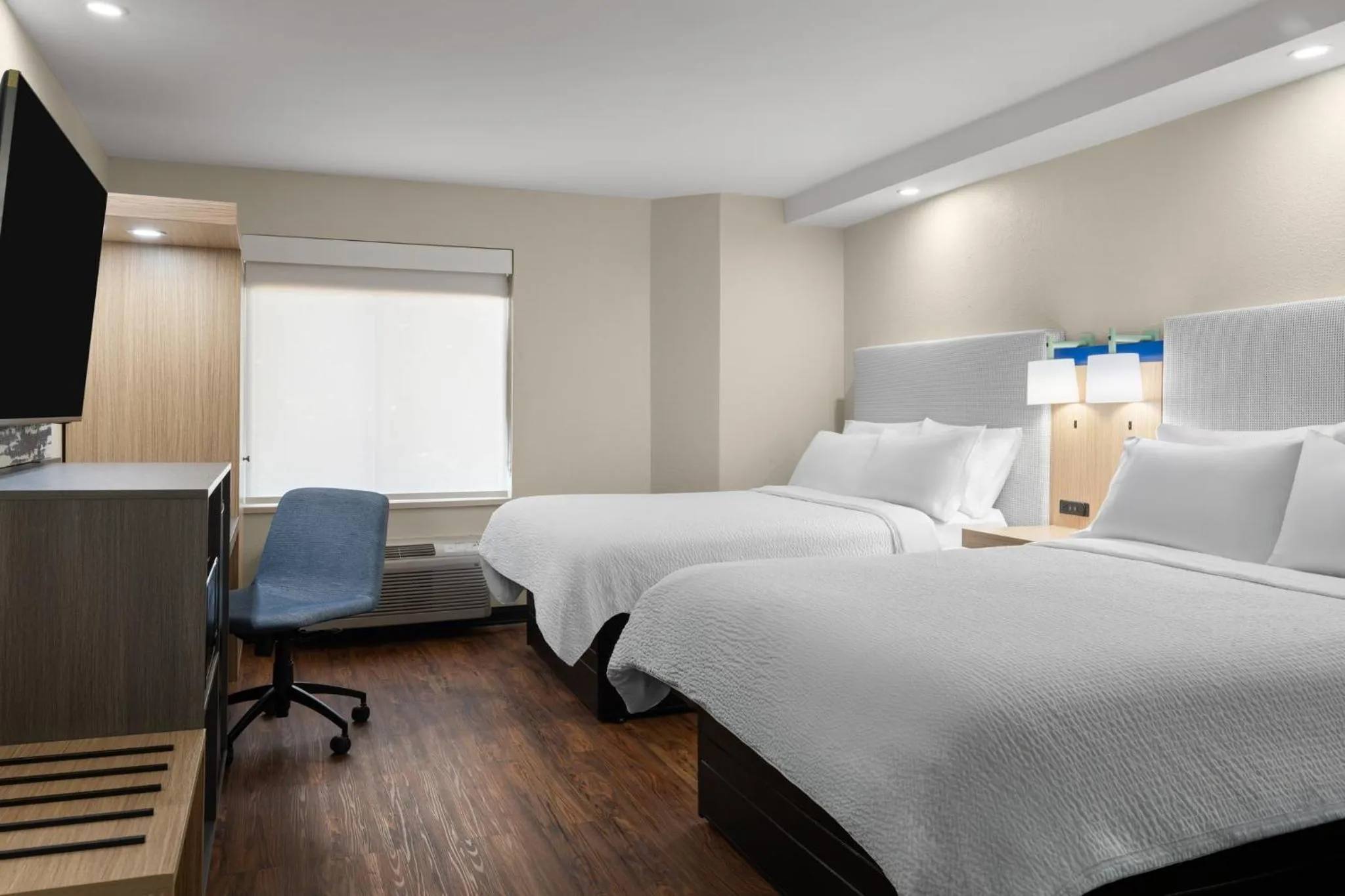 Photo of the whole room, Bed in Garner Hotel Aiken South by IHG