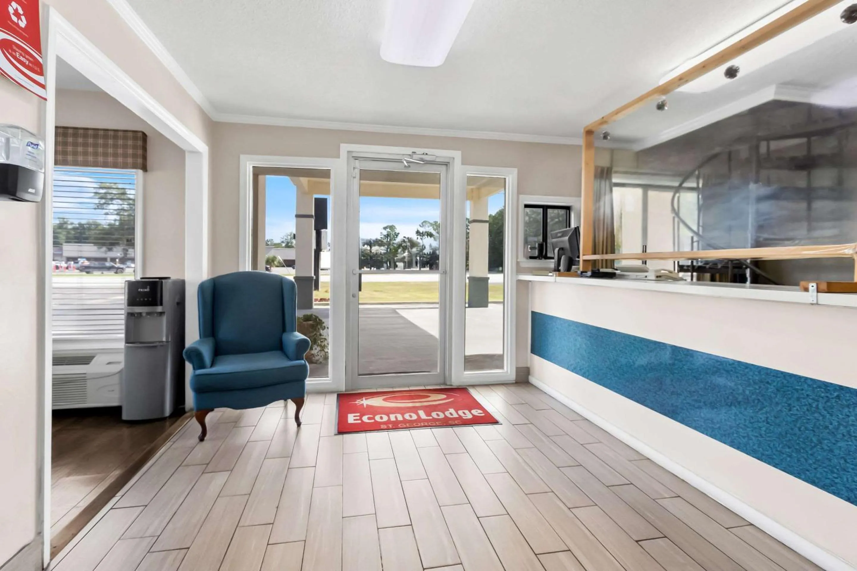 Lobby or reception in Econo Lodge St George