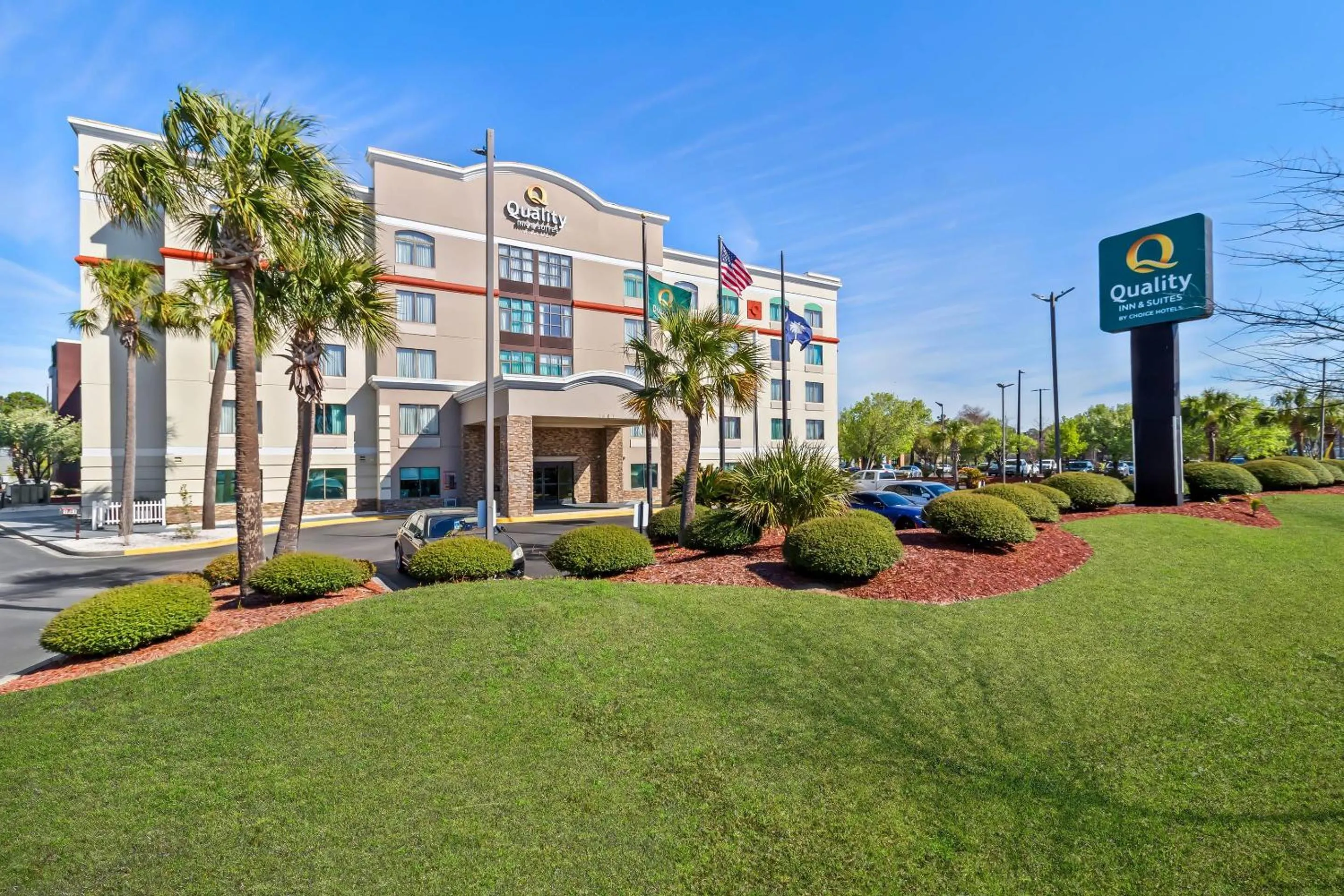 Property building in Quality Inn & Suites North Myrtle Beach