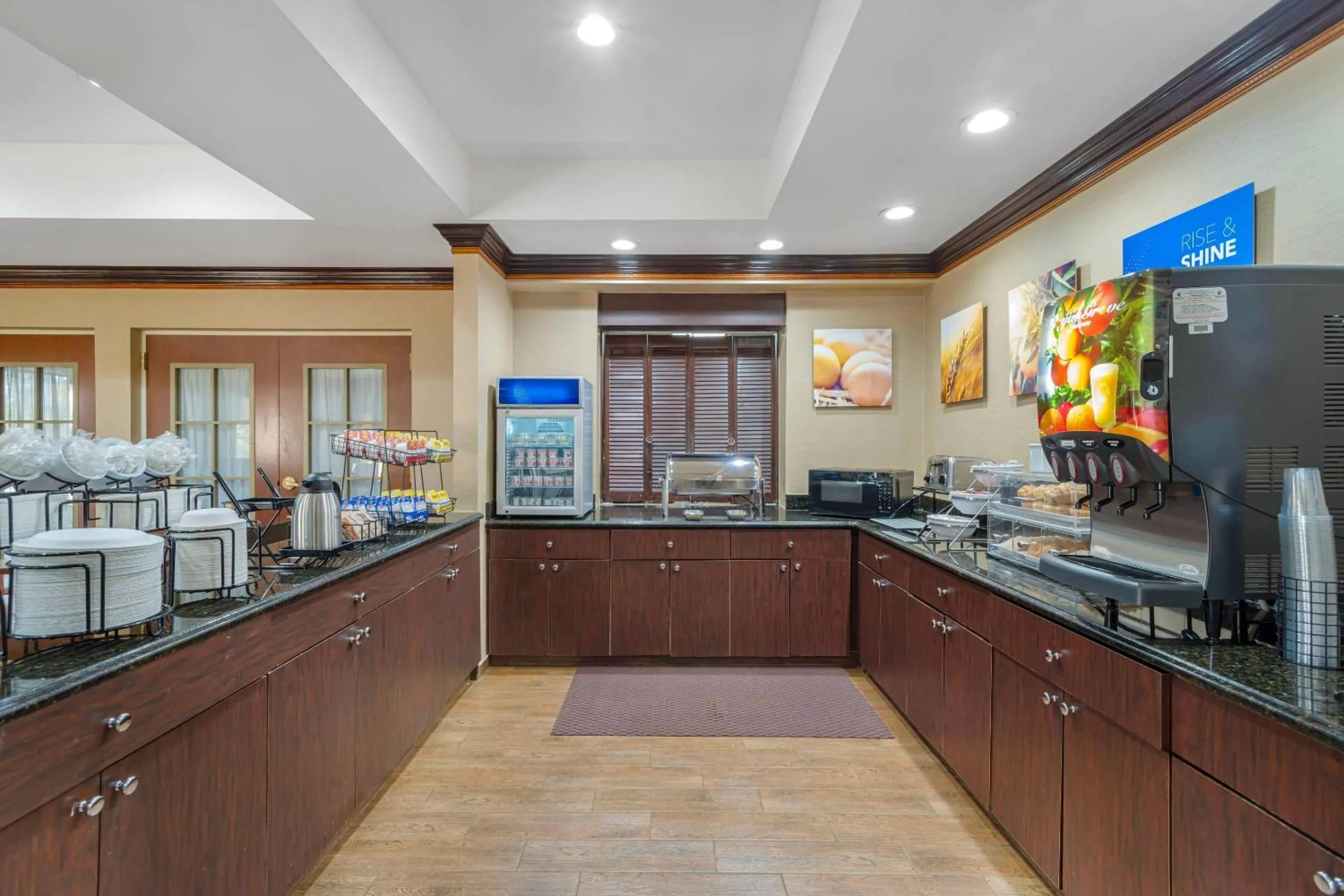 Breakfast in Comfort Inn & Suites Spartanburg North