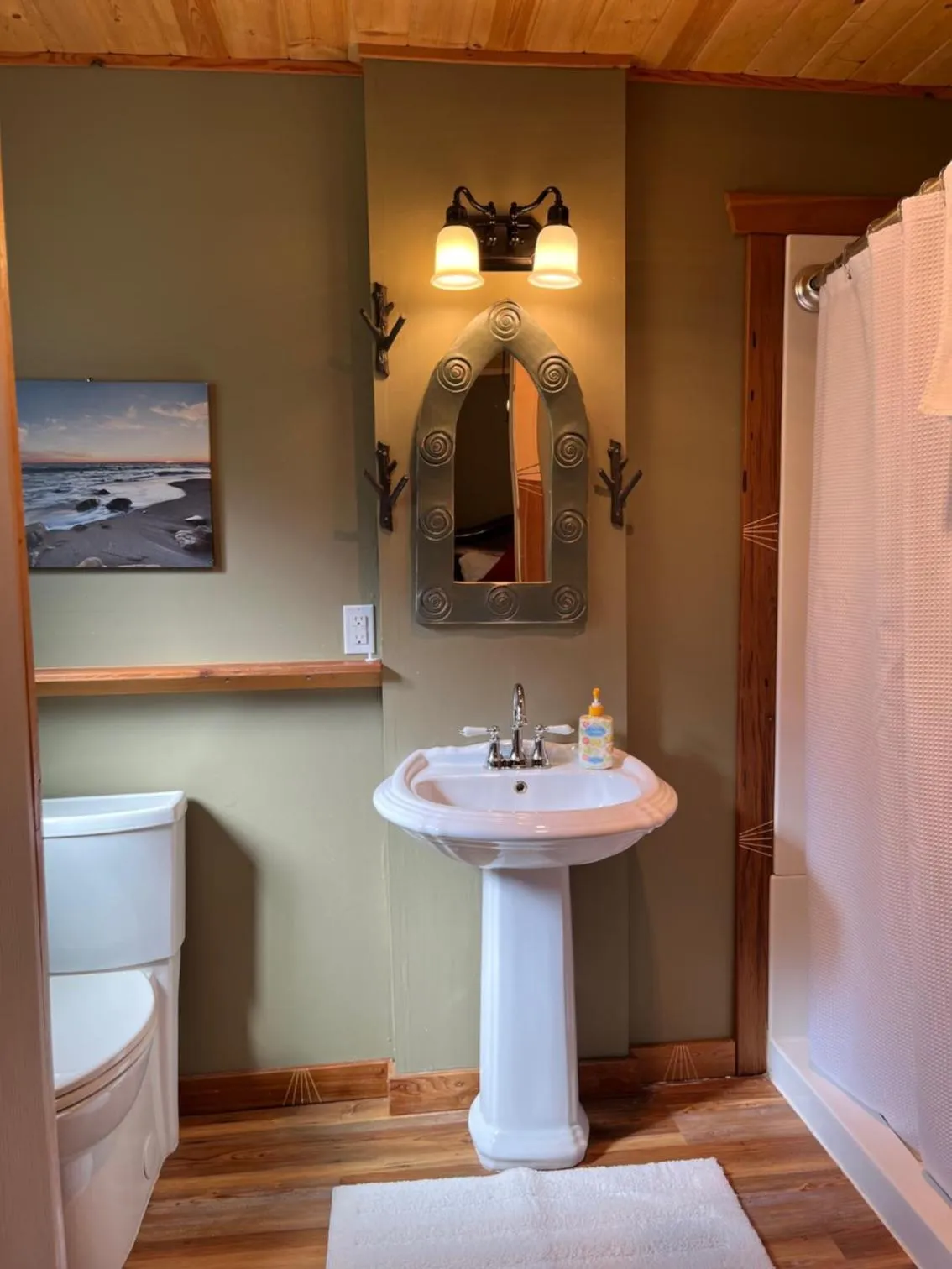 Bathroom in Frigon Suite -Waterfront