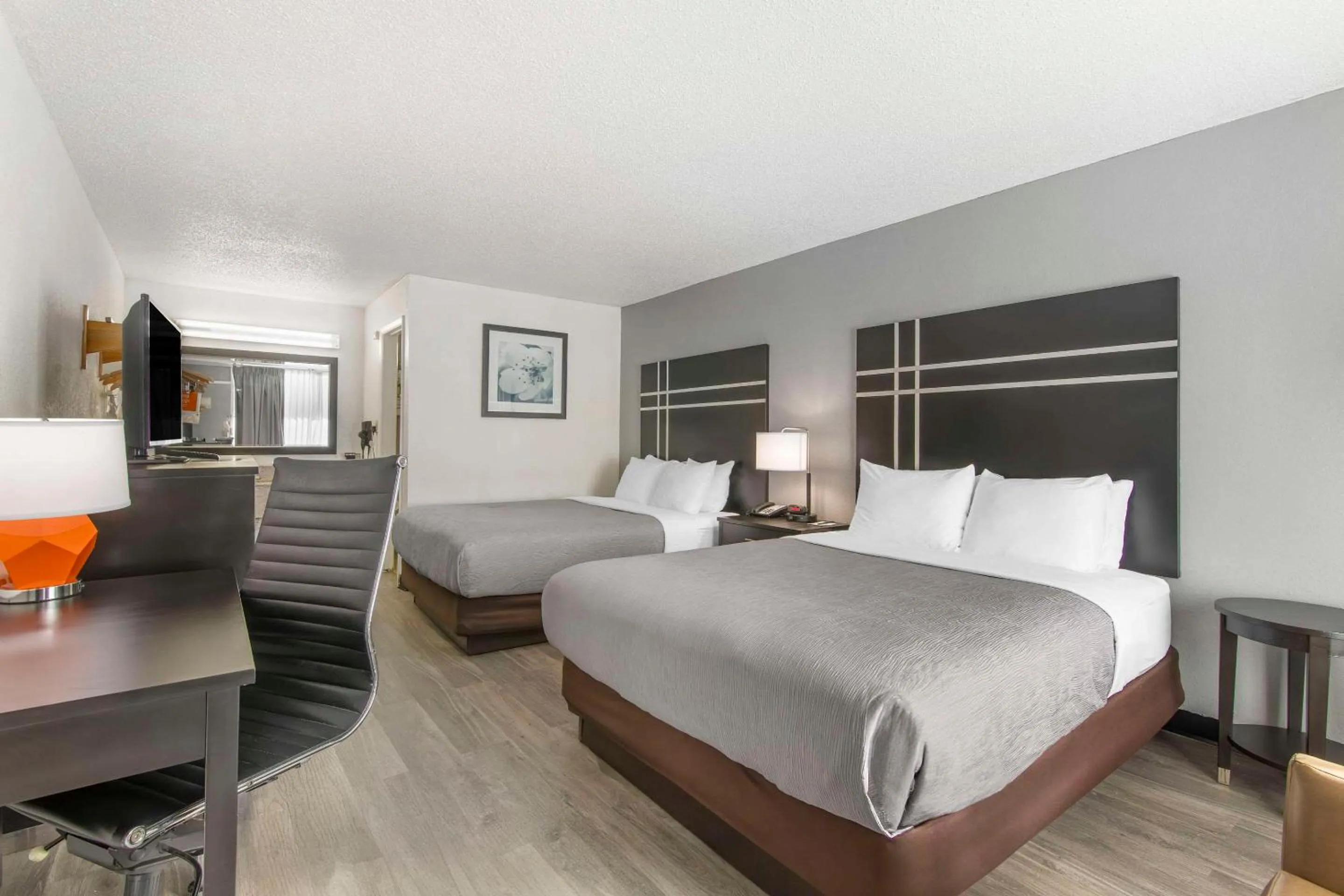 Bedroom, Bed in Quality Inn & Suites Hardeeville - Savannah North