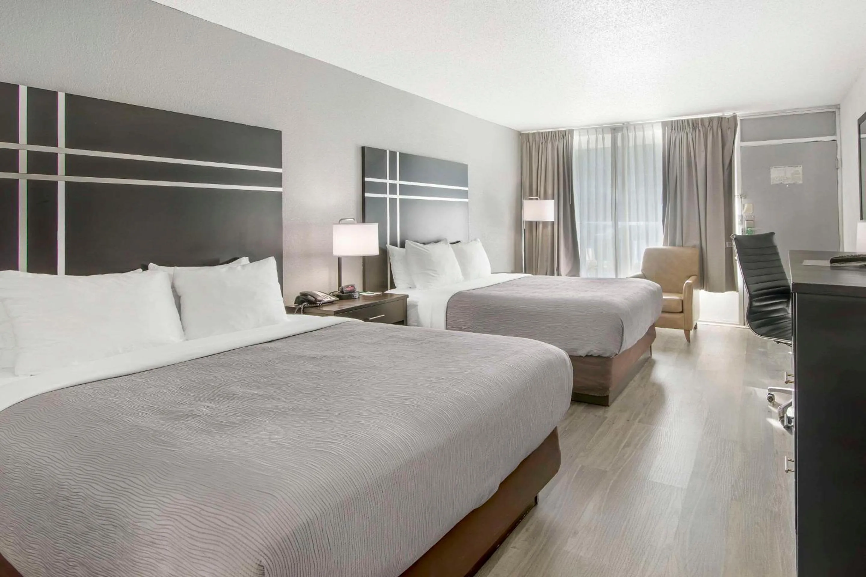 Bedroom, Bed in Quality Inn & Suites Hardeeville - Savannah North