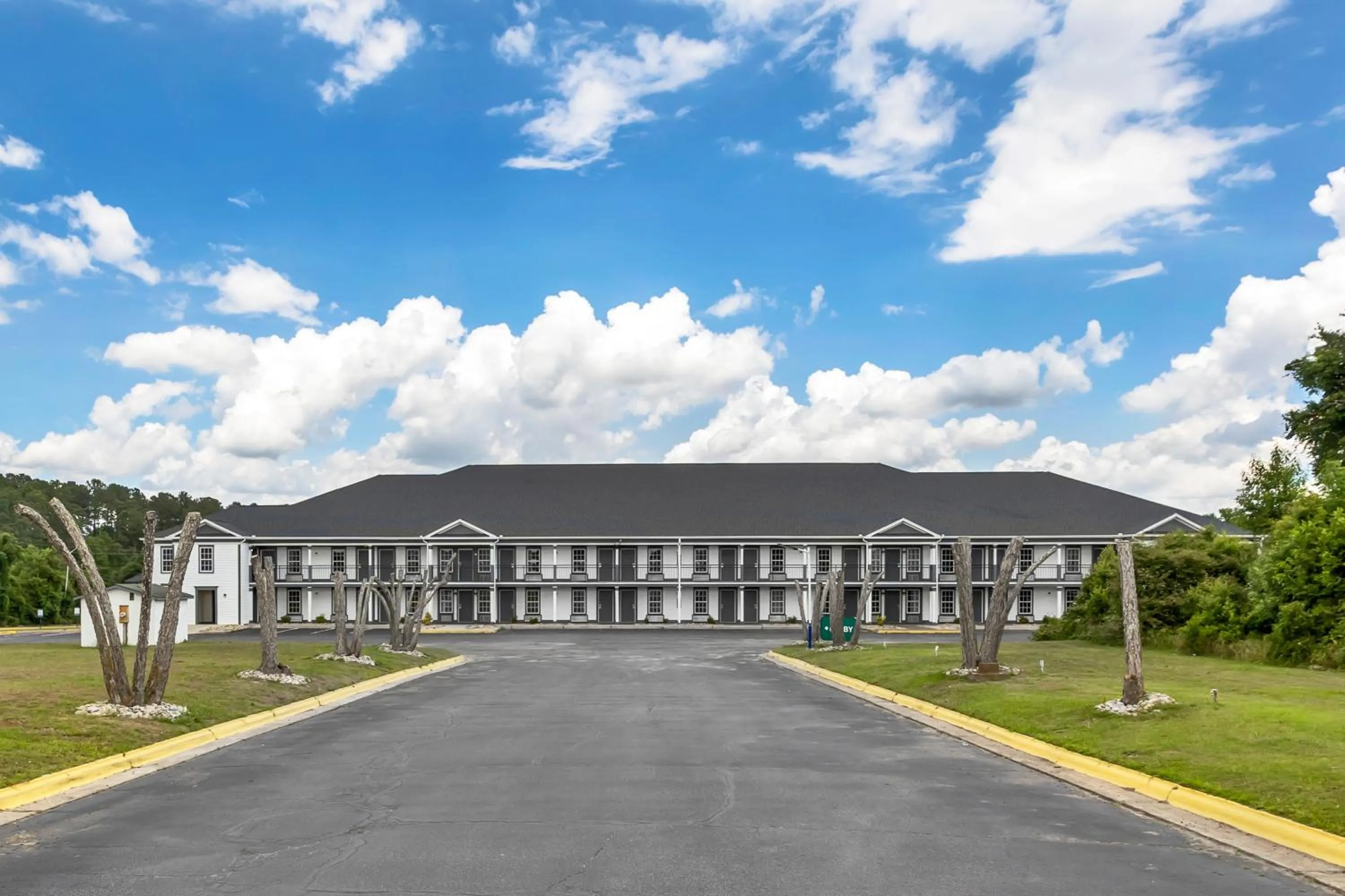 Property building in Quality Inn & Suites Santee I-95