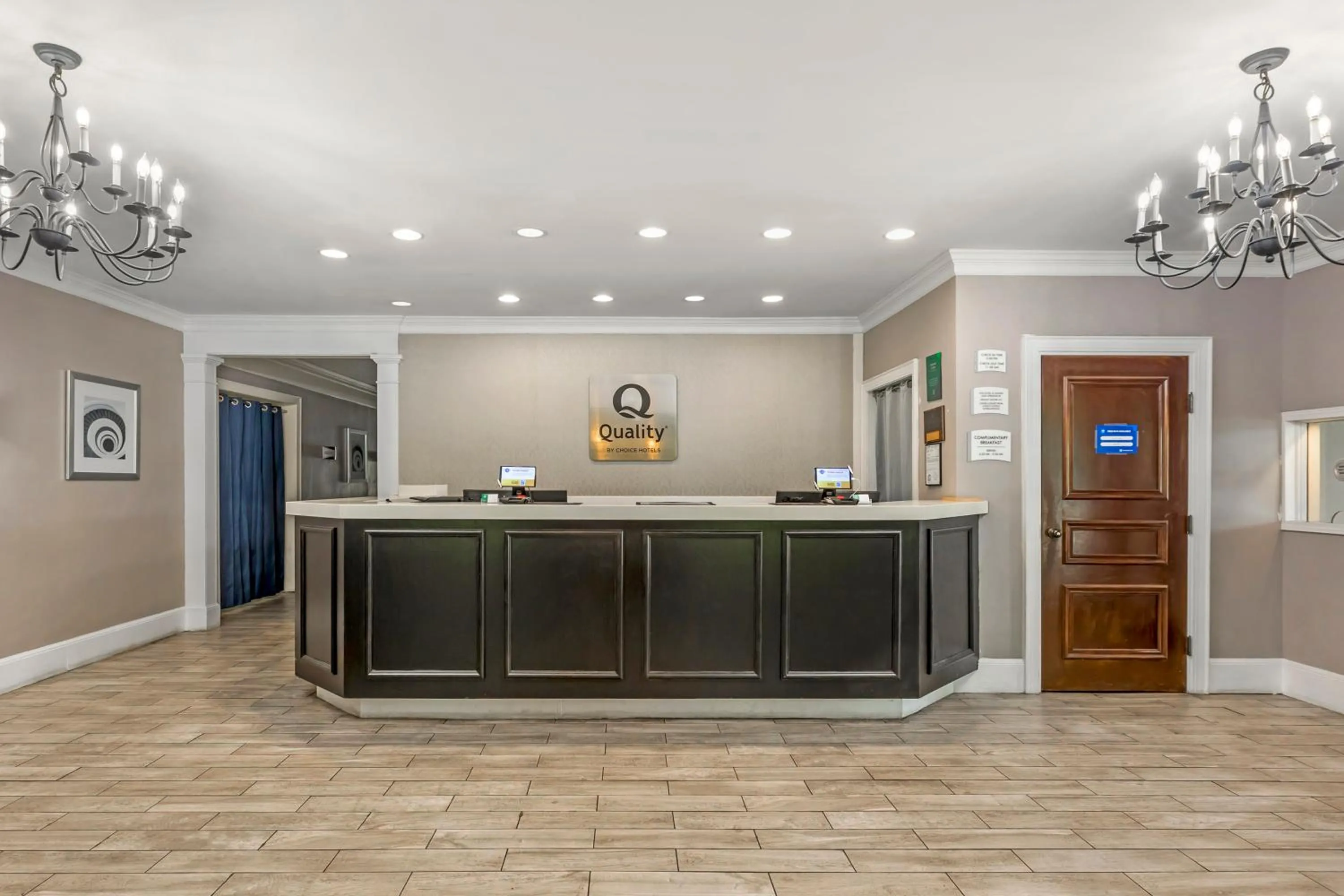 Lobby or reception in Quality Inn & Suites Santee I-95