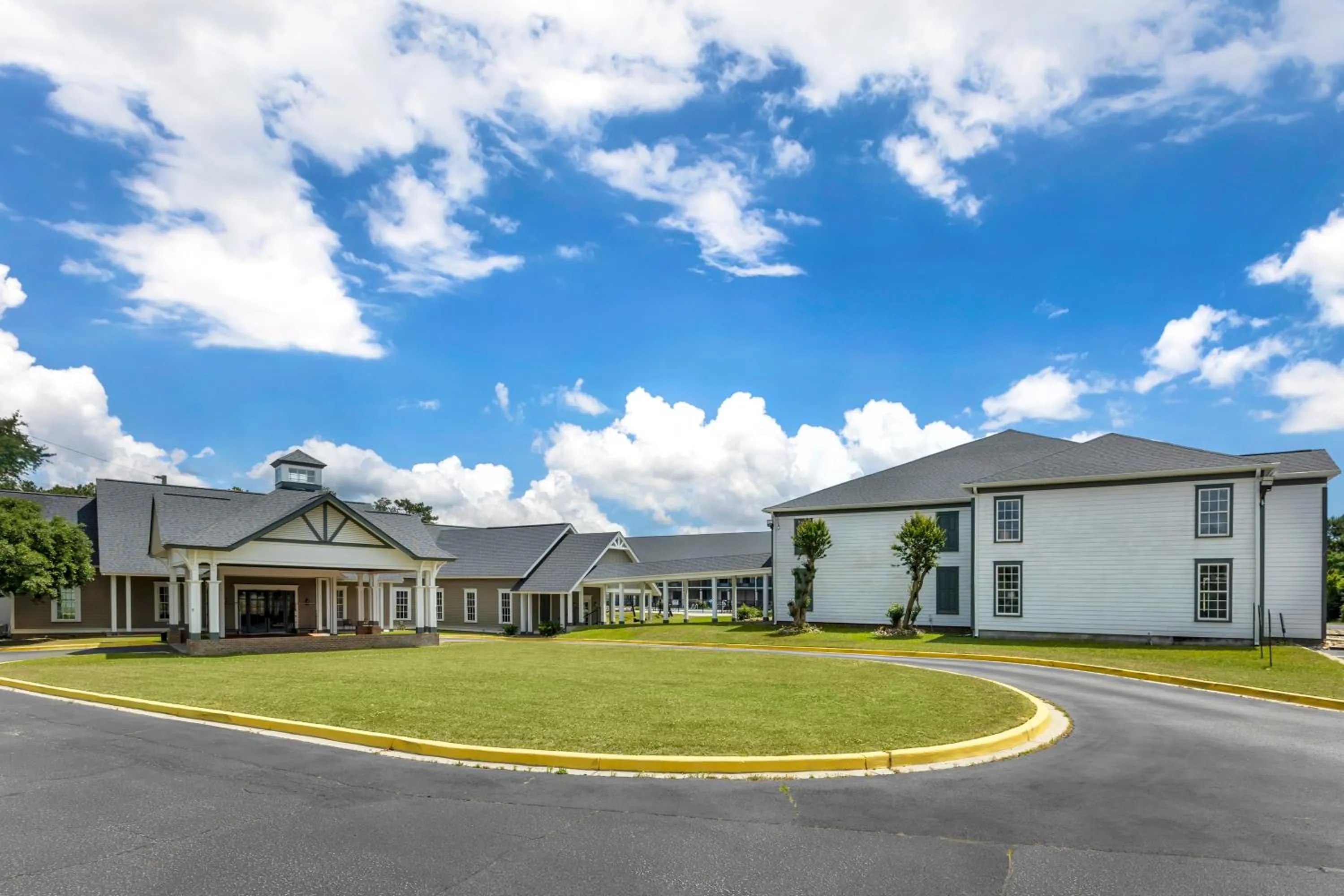 Property building in Quality Inn & Suites Santee I-95