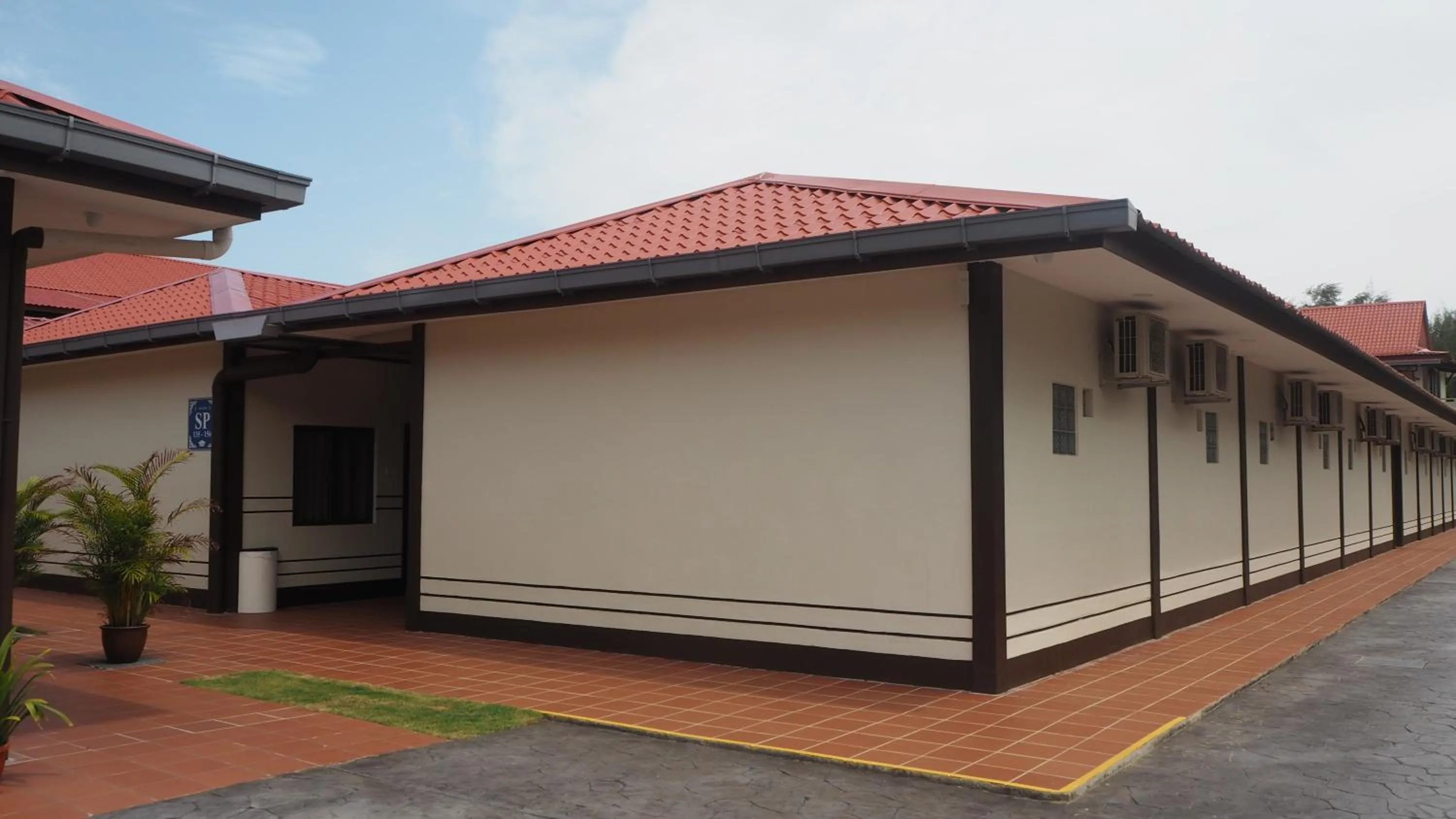 Lotus Seaview Beach Resort, Pengerang