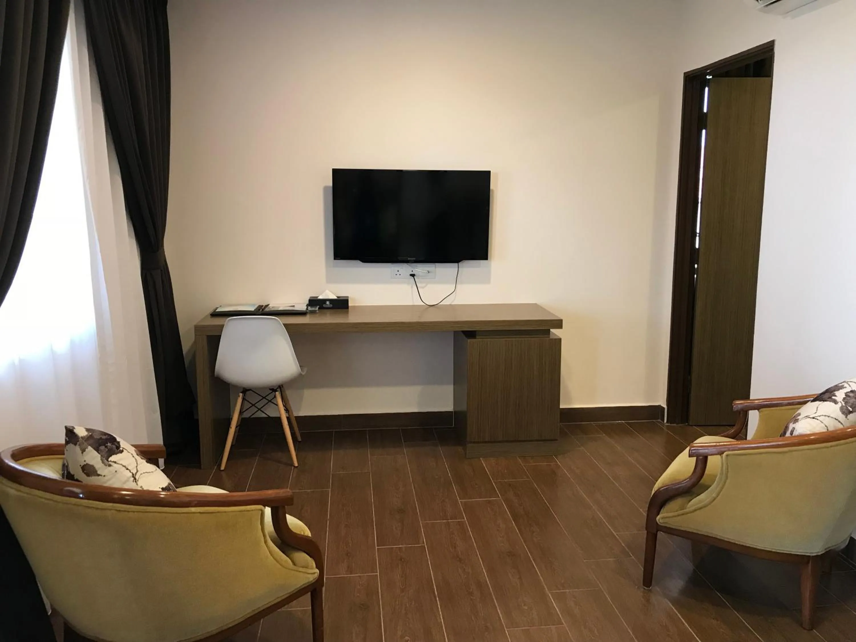 Lotus Seaview Beach Resort, Pengerang