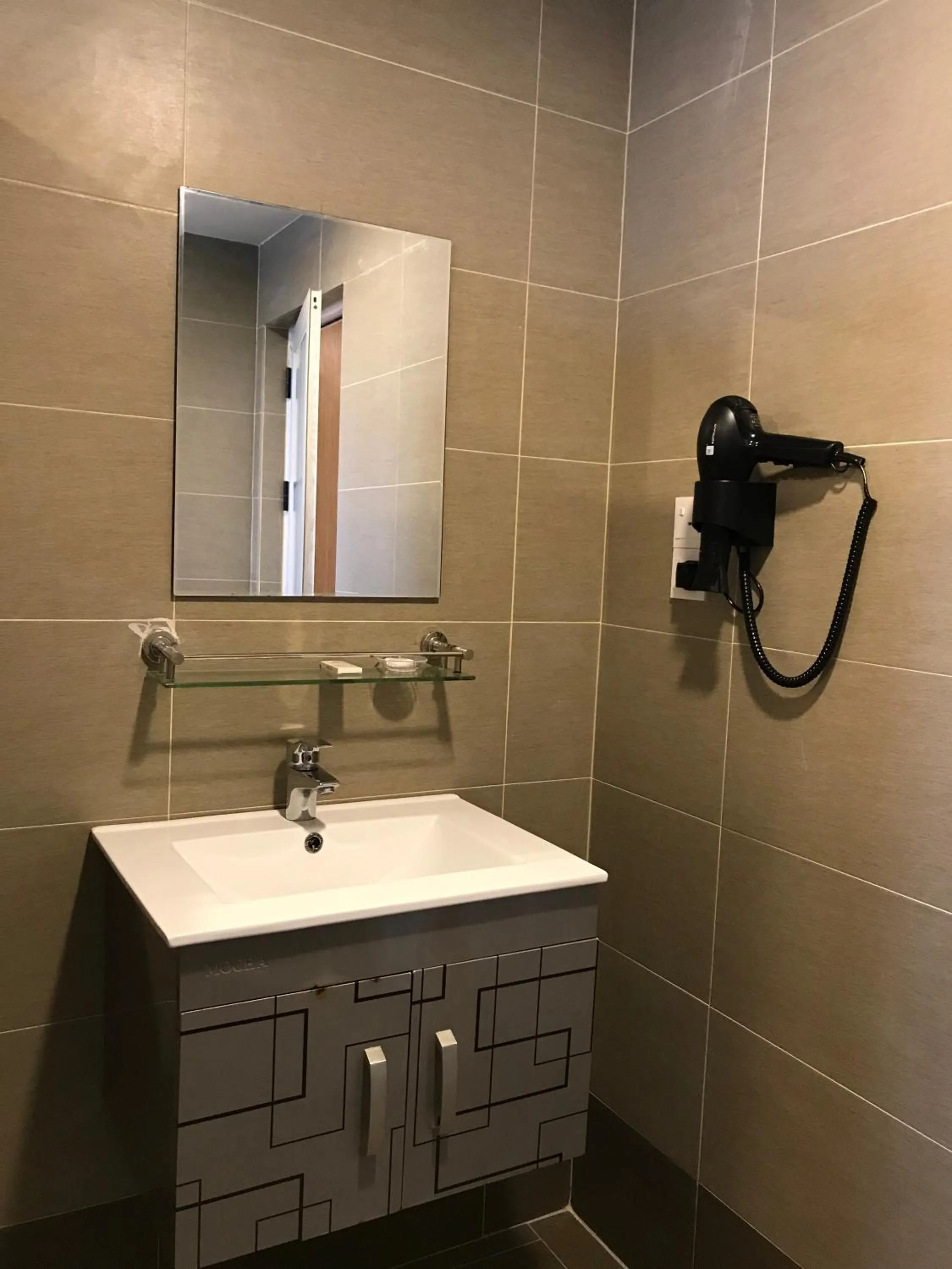 Lotus Seaview Beach Resort, Pengerang