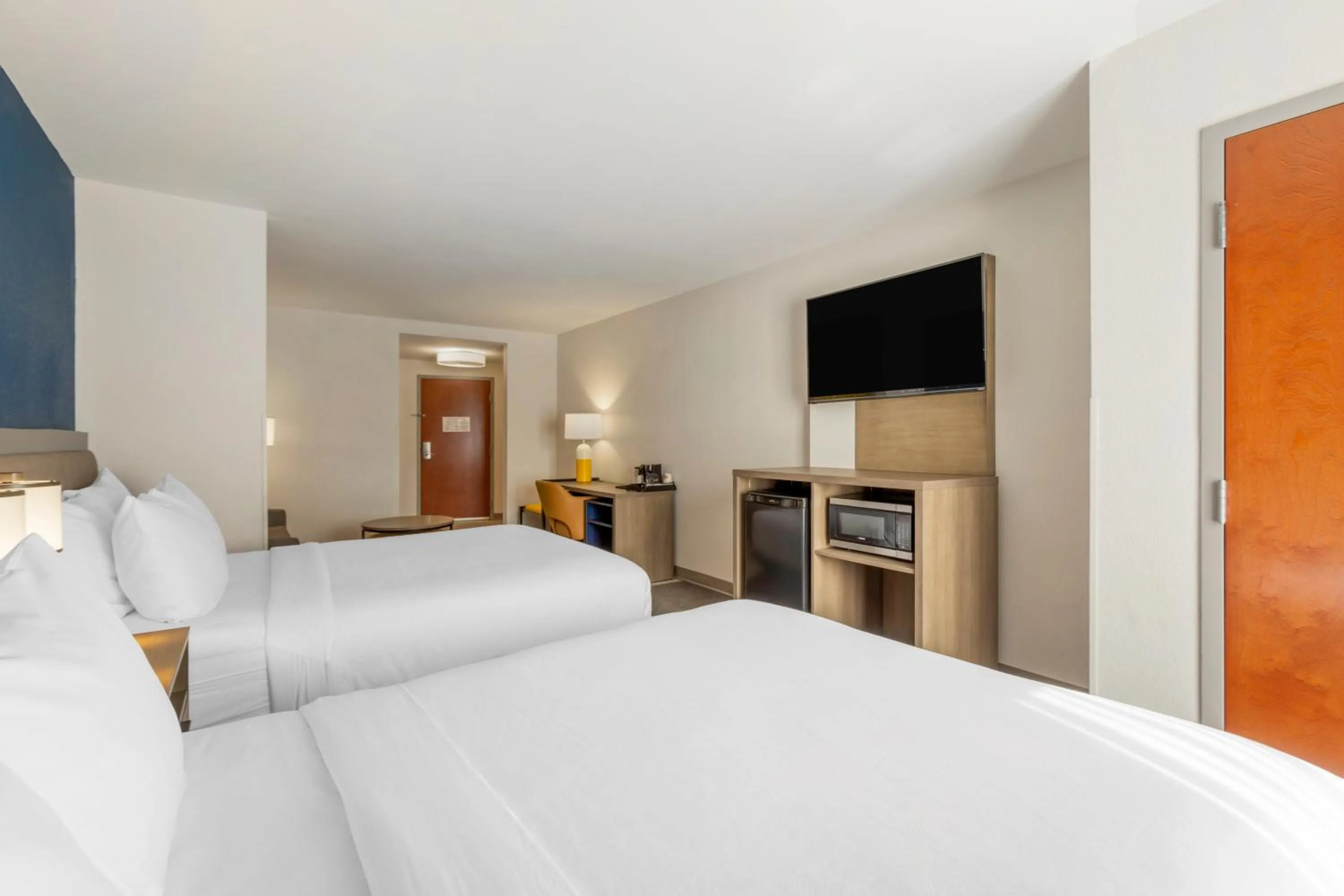 Bedroom, Bed in Comfort Suites Columbia Northeast - Fort Jackson